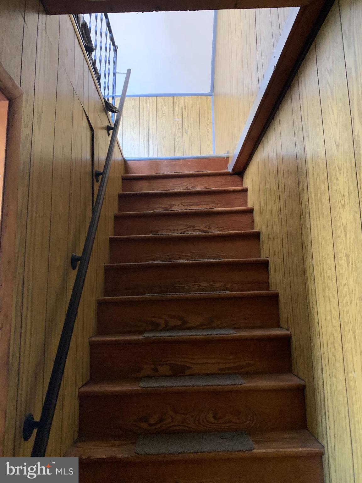 BRISTOL - Residential Lease