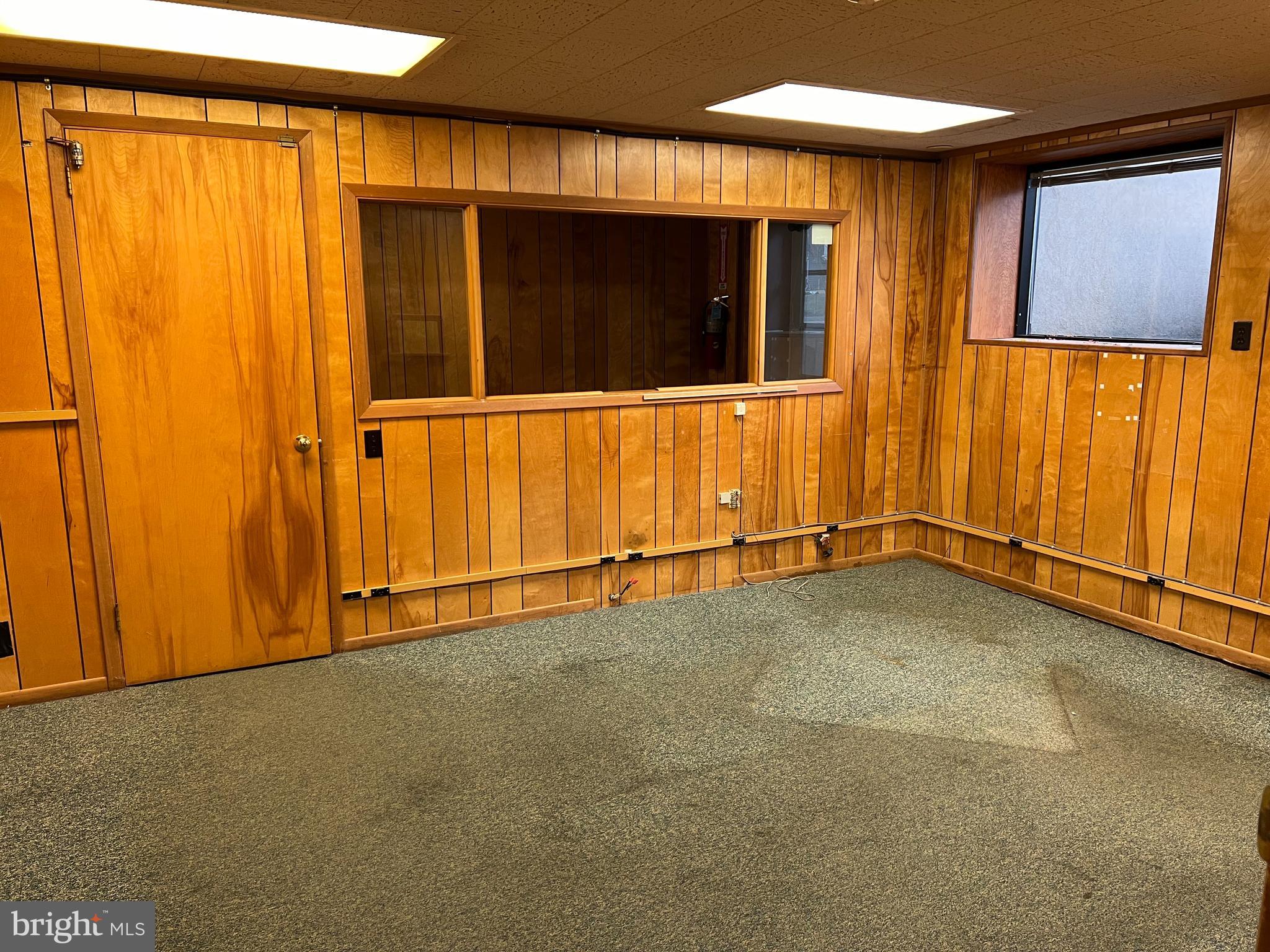 WEST EARL TWP - Commercial Sale