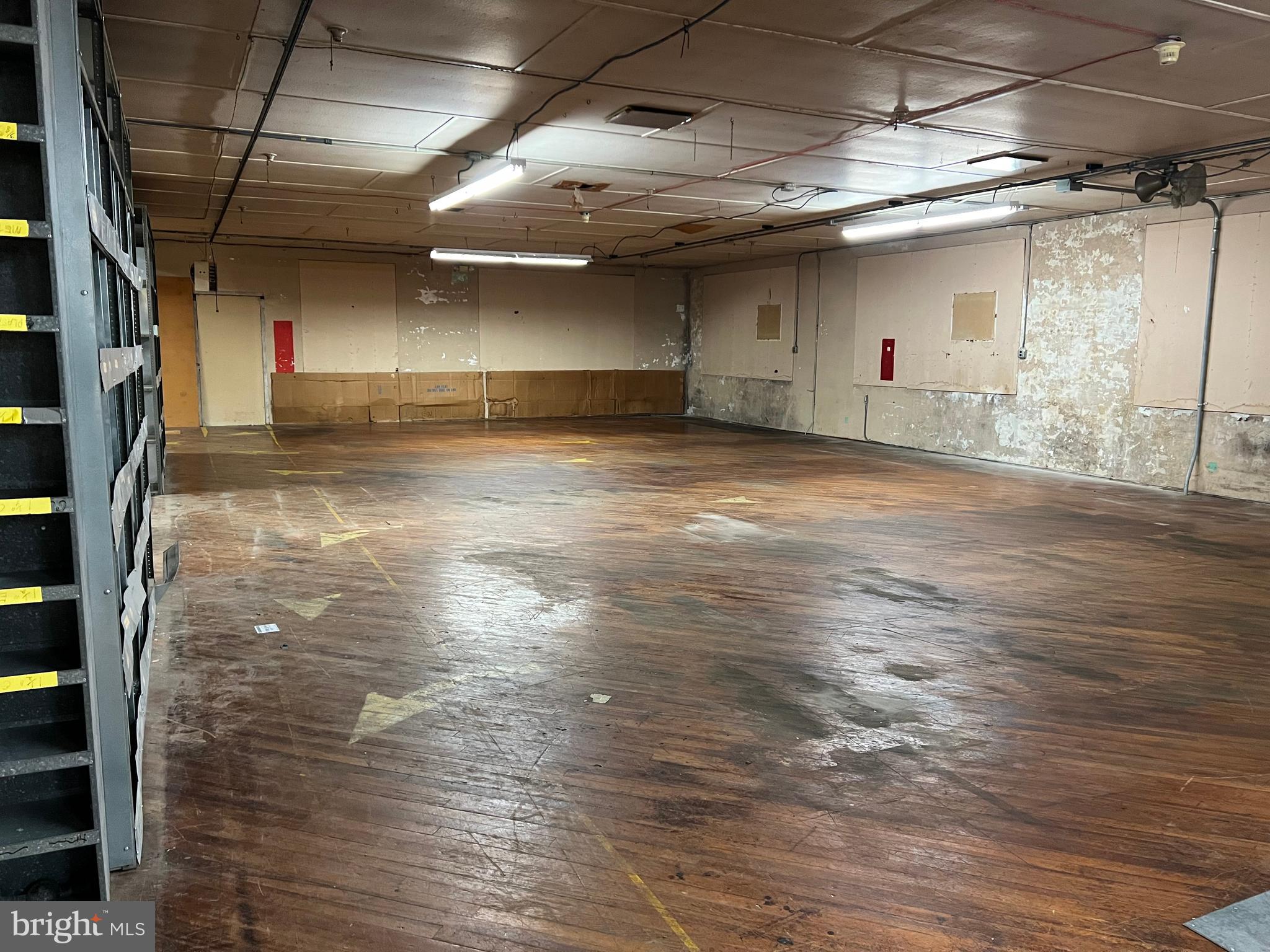 WEST EARL TWP - Commercial Sale