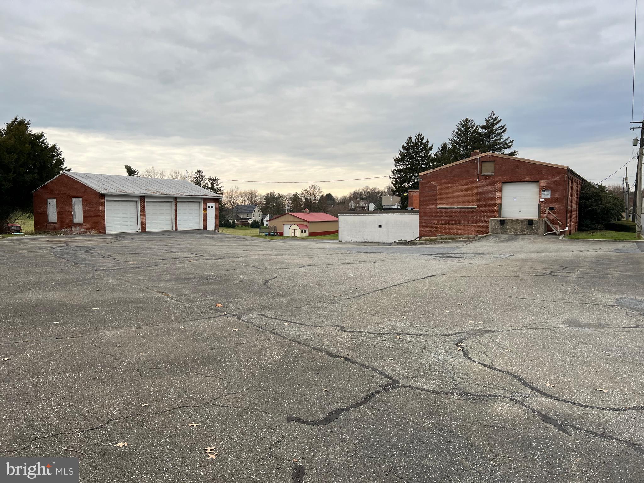 WEST EARL TWP - Commercial Sale