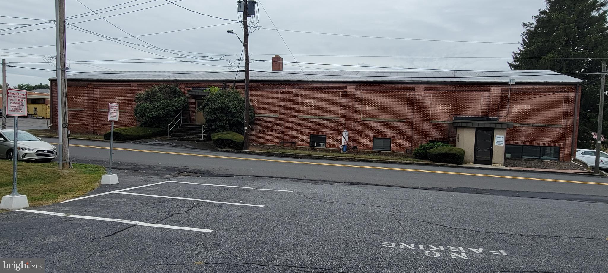 WEST EARL TWP - Commercial Sale