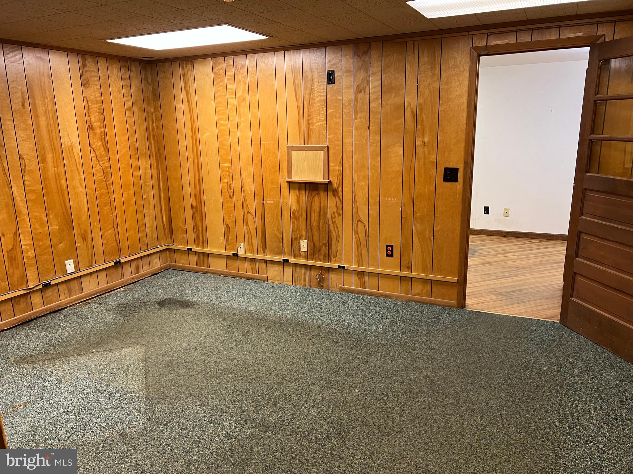 WEST EARL TWP - Commercial Sale