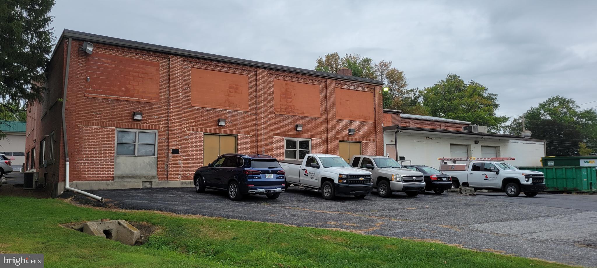 WEST EARL TWP - Commercial Sale