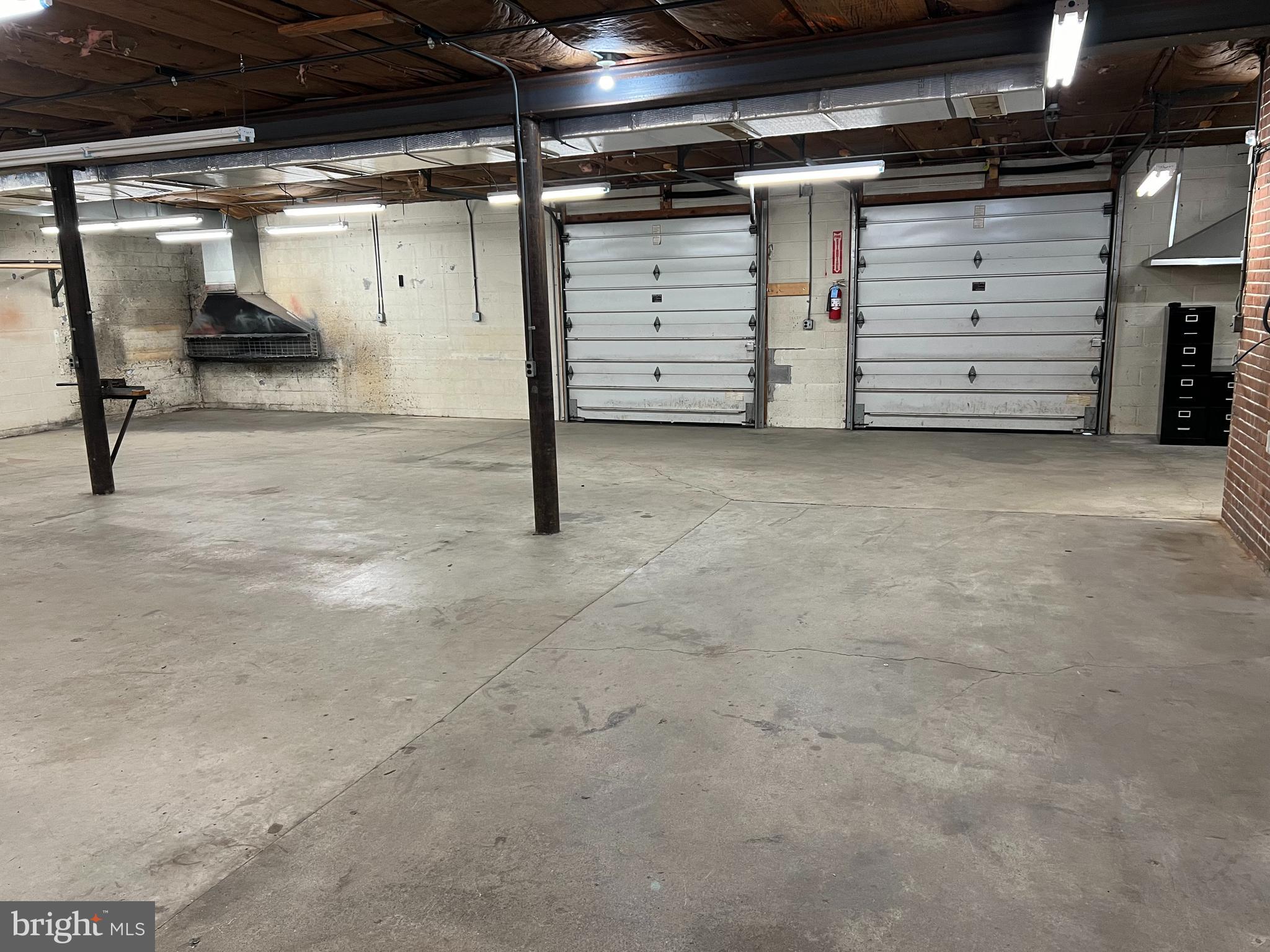 WEST EARL TWP - Commercial Sale