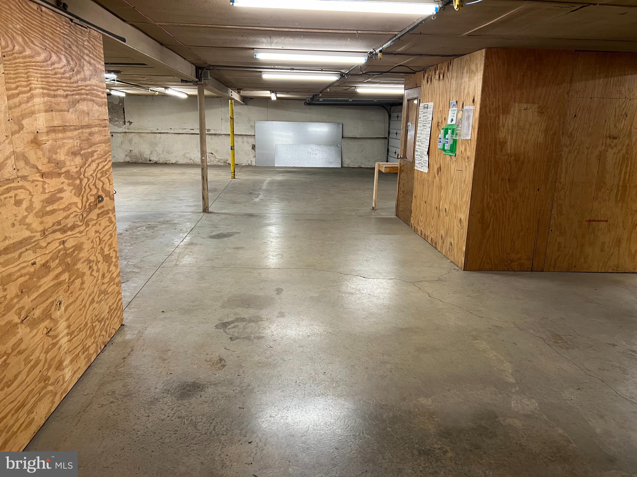 WEST EARL TWP - Commercial Sale