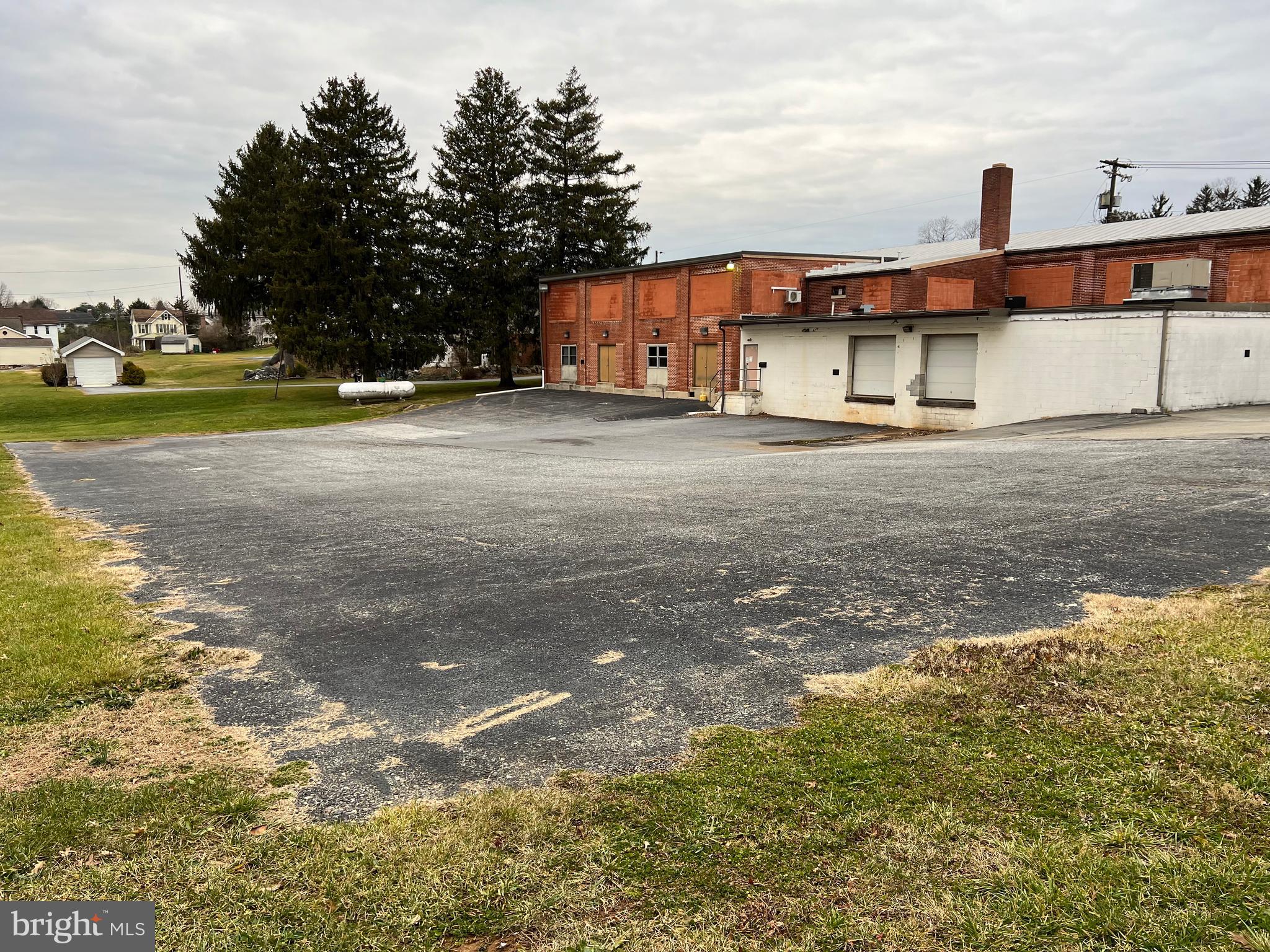 WEST EARL TWP - Commercial Sale