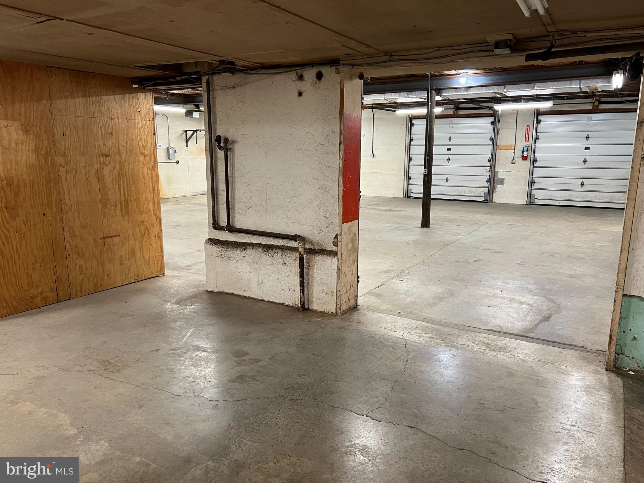 WEST EARL TWP - Commercial Sale