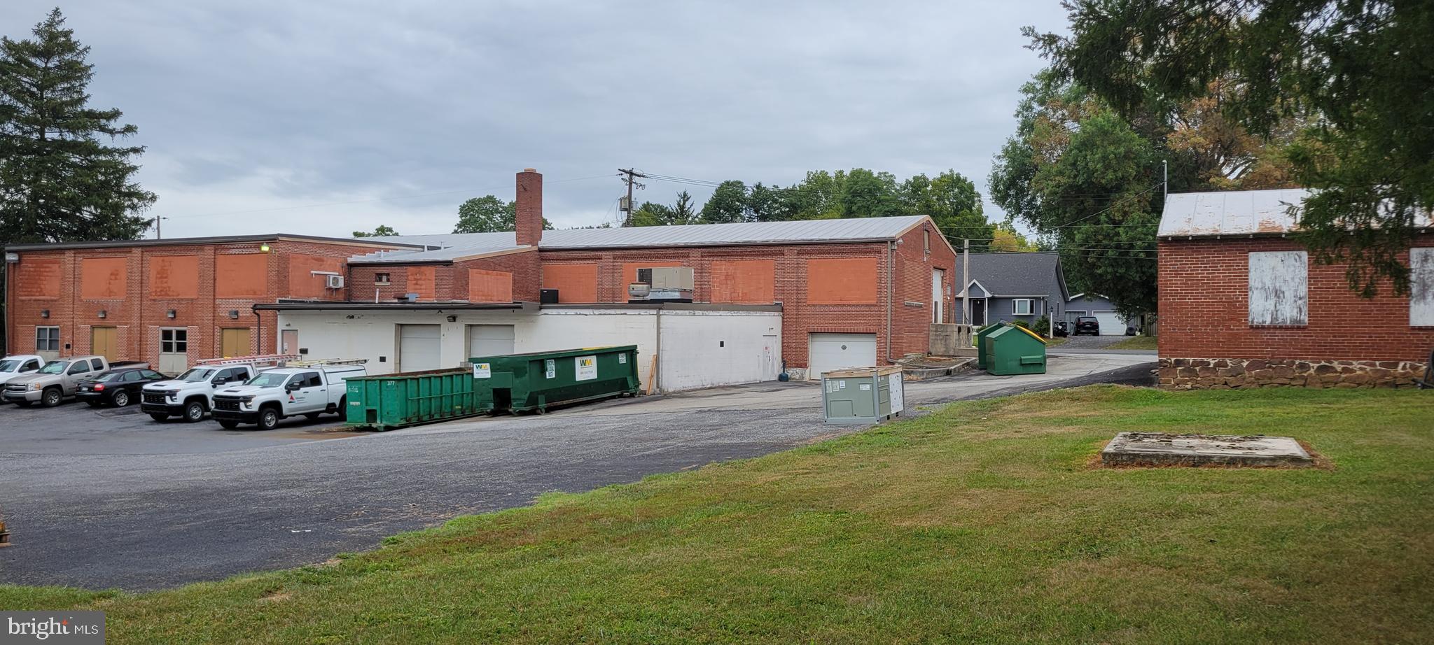 WEST EARL TWP - Commercial Sale