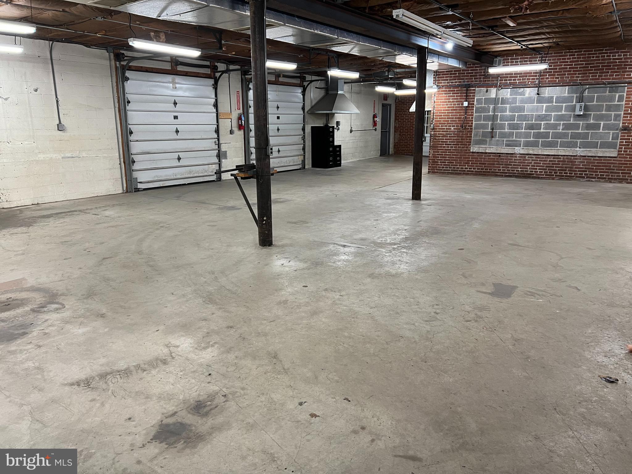 WEST EARL TWP - Commercial Sale