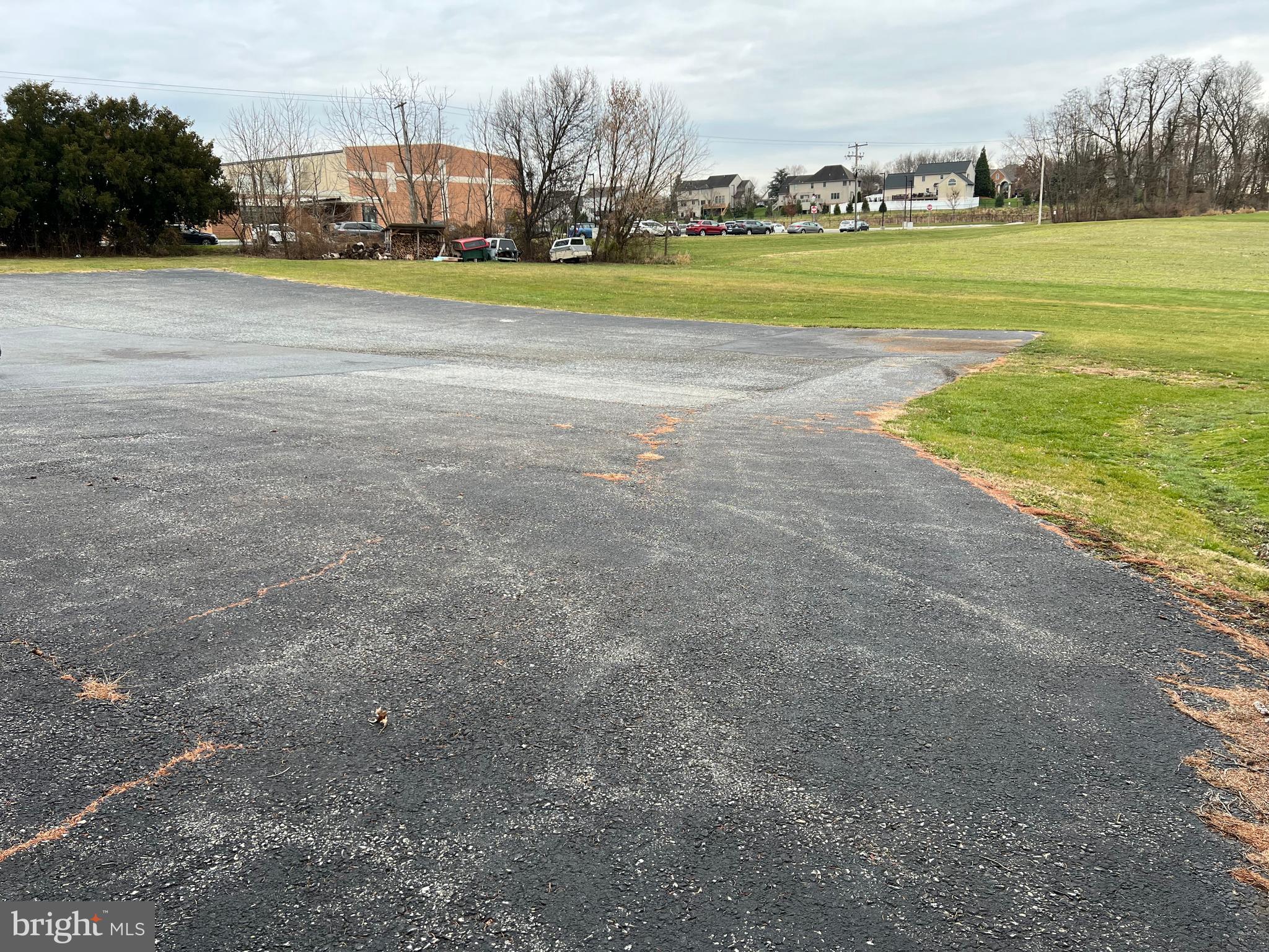 WEST EARL TWP - Commercial Sale