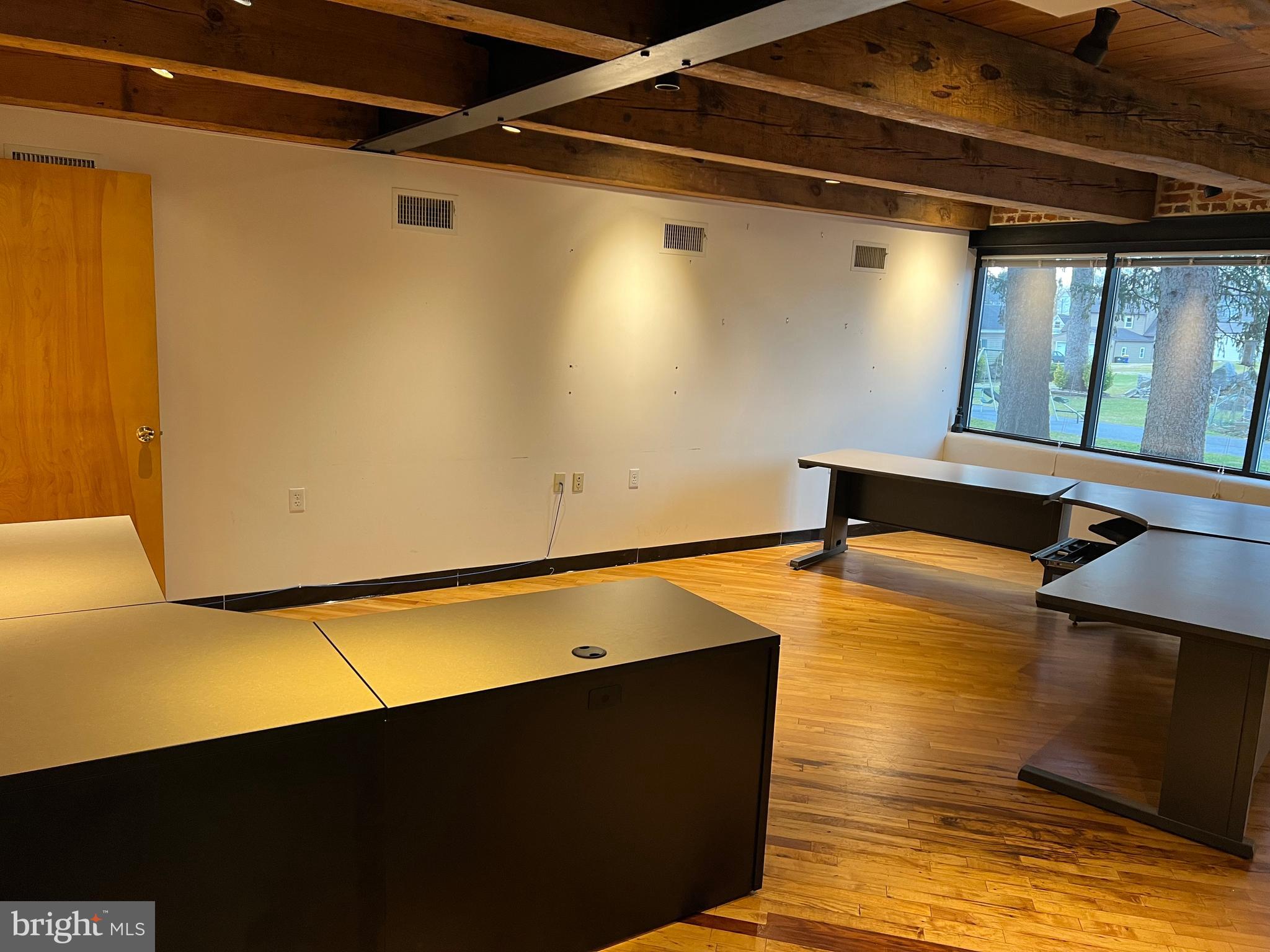 WEST EARL TWP - Commercial Sale