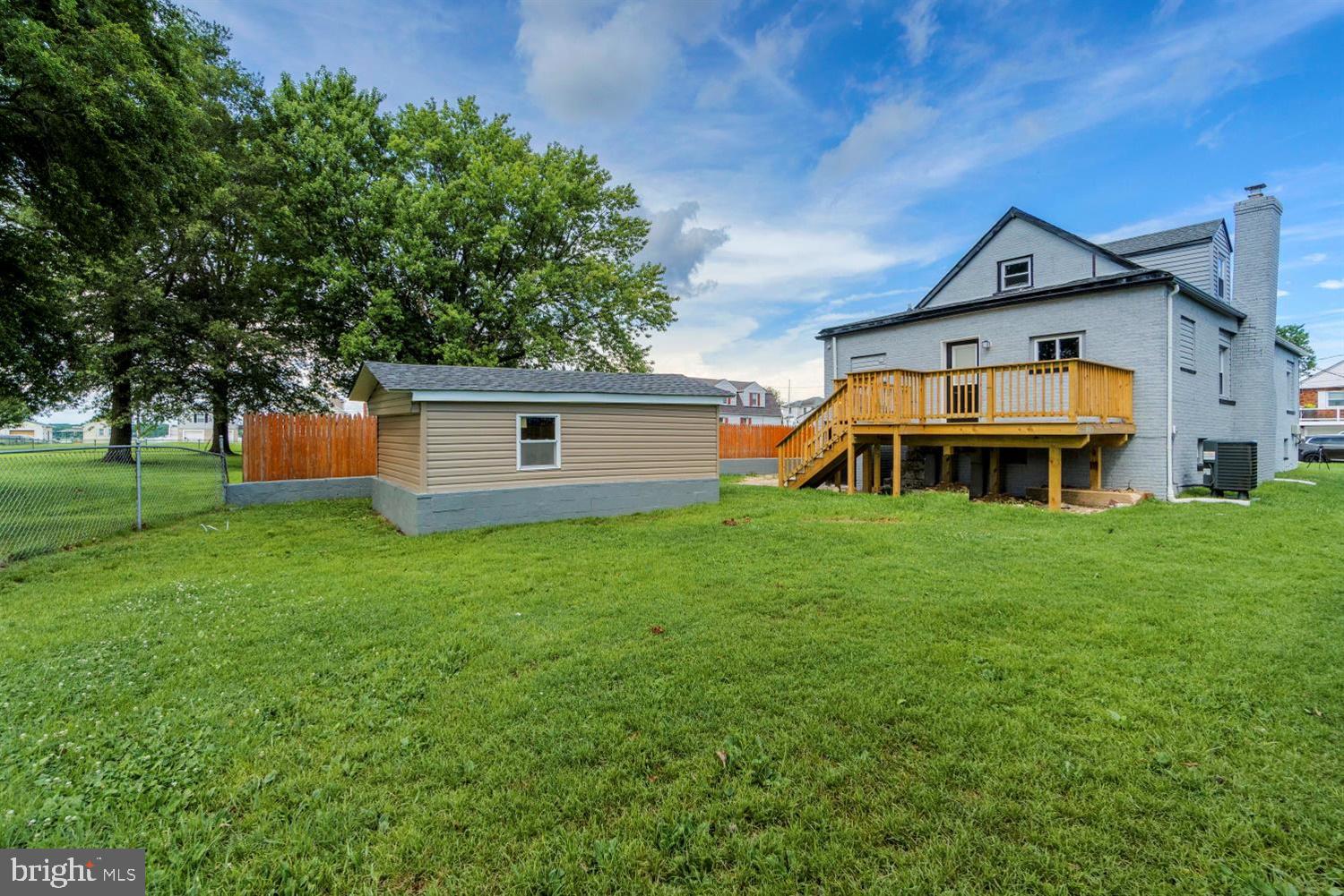 EDGEMERE/SPARROWS POINT - Residential