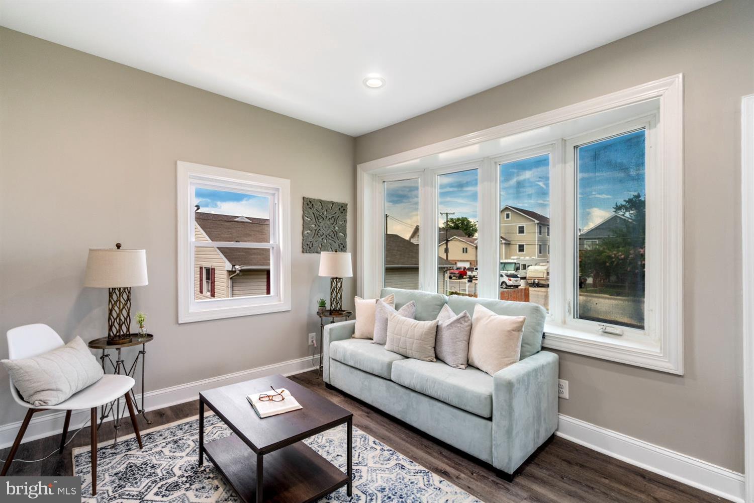 EDGEMERE/SPARROWS POINT - Residential