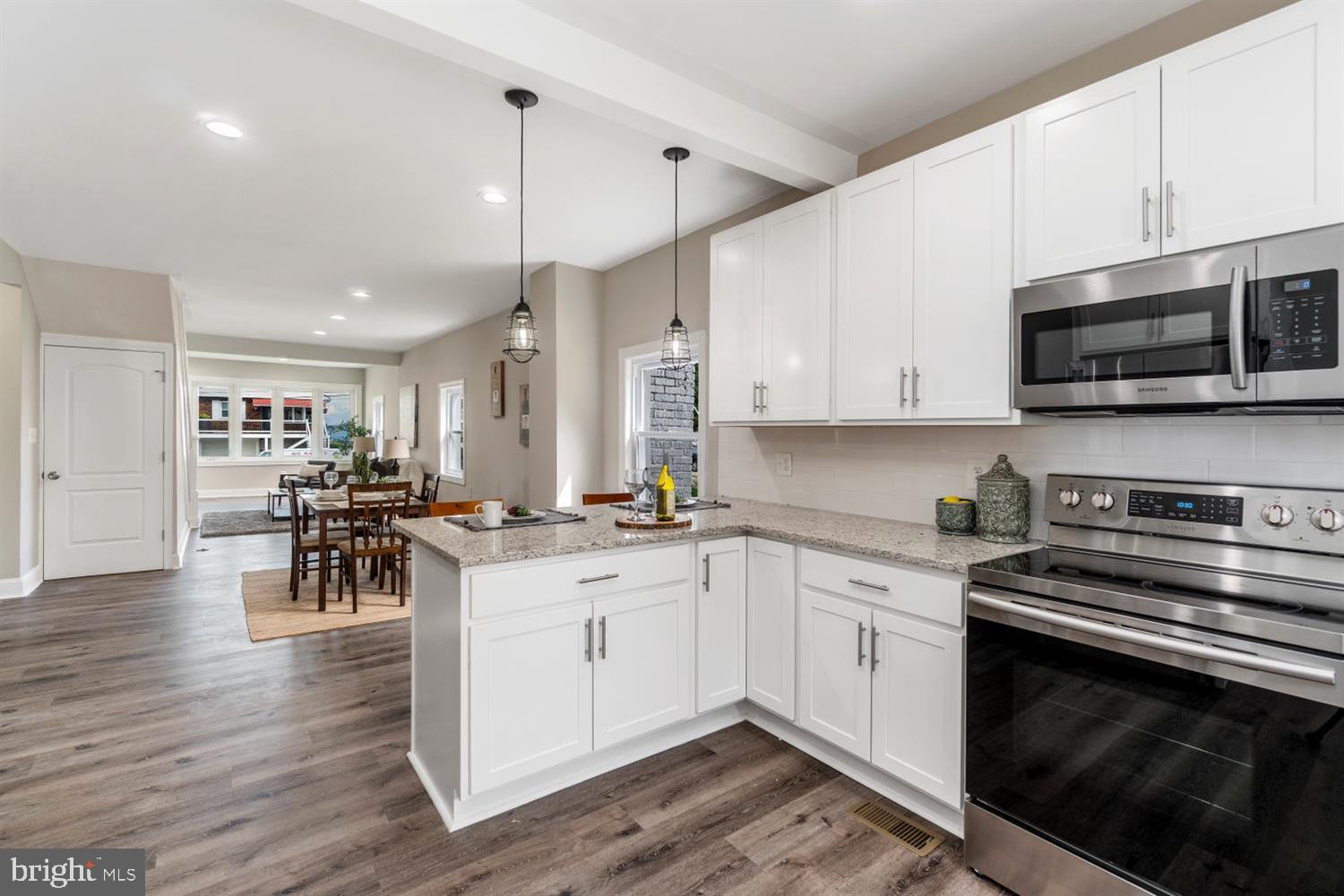 EDGEMERE/SPARROWS POINT - Residential