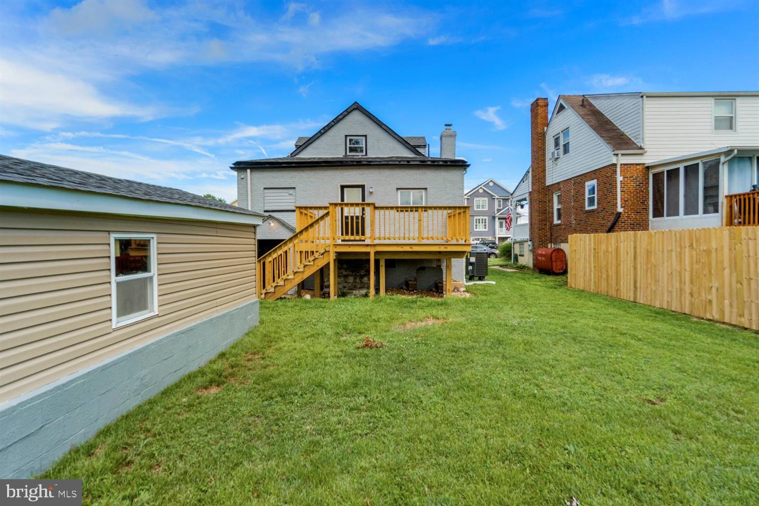 EDGEMERE/SPARROWS POINT - Residential