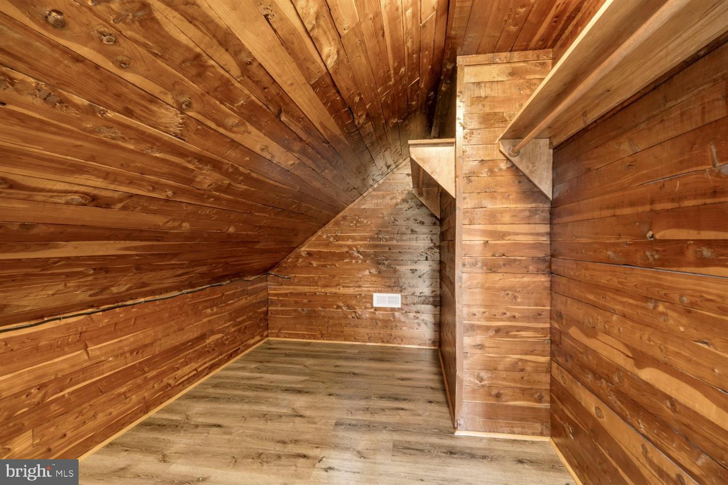 EDGEMERE/SPARROWS POINT - Residential