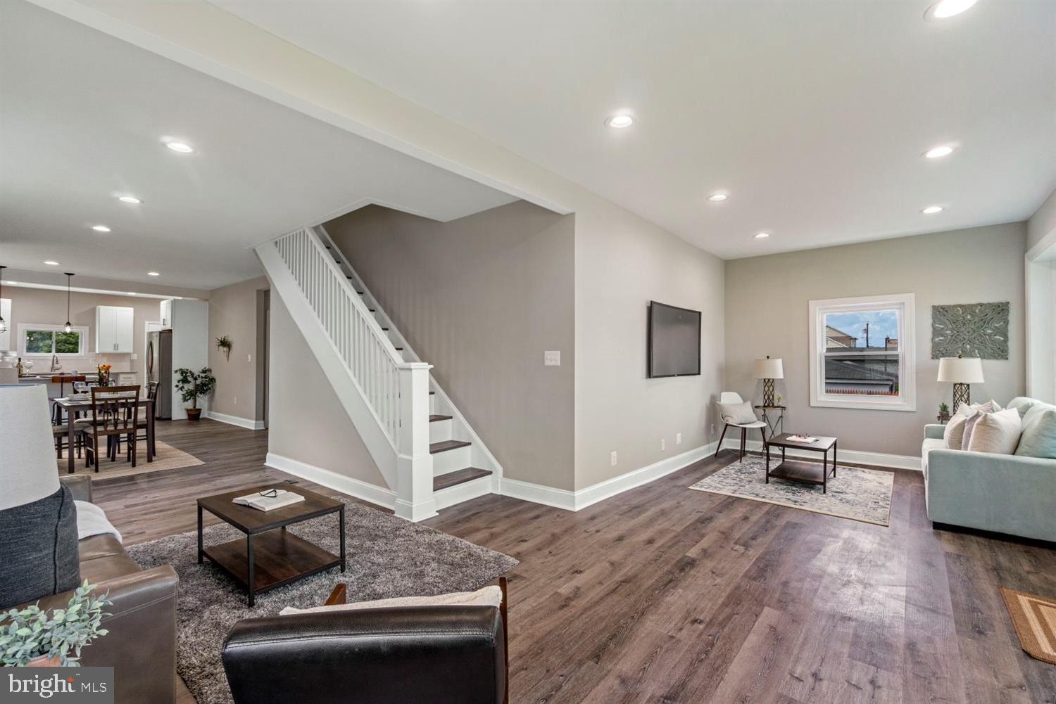 EDGEMERE/SPARROWS POINT - Residential