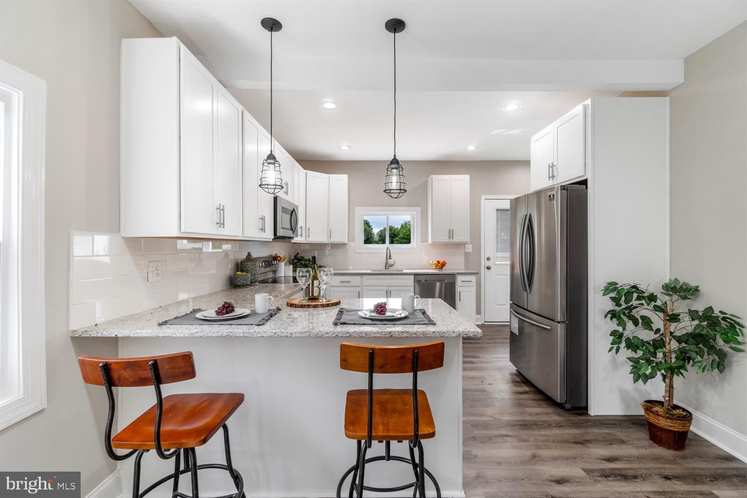 EDGEMERE/SPARROWS POINT - Residential