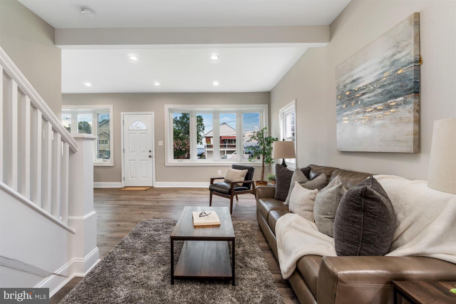 EDGEMERE/SPARROWS POINT - Residential