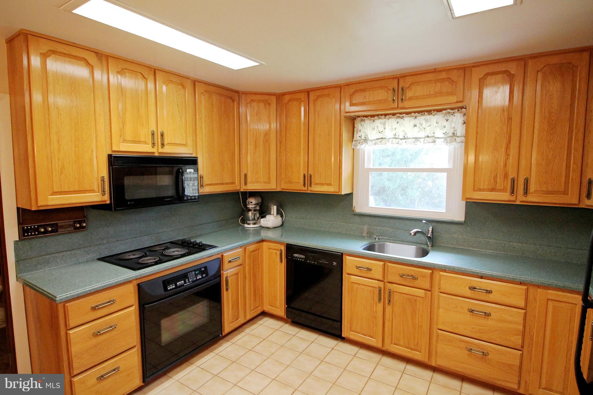 BROOKHILL FARMS - Residential