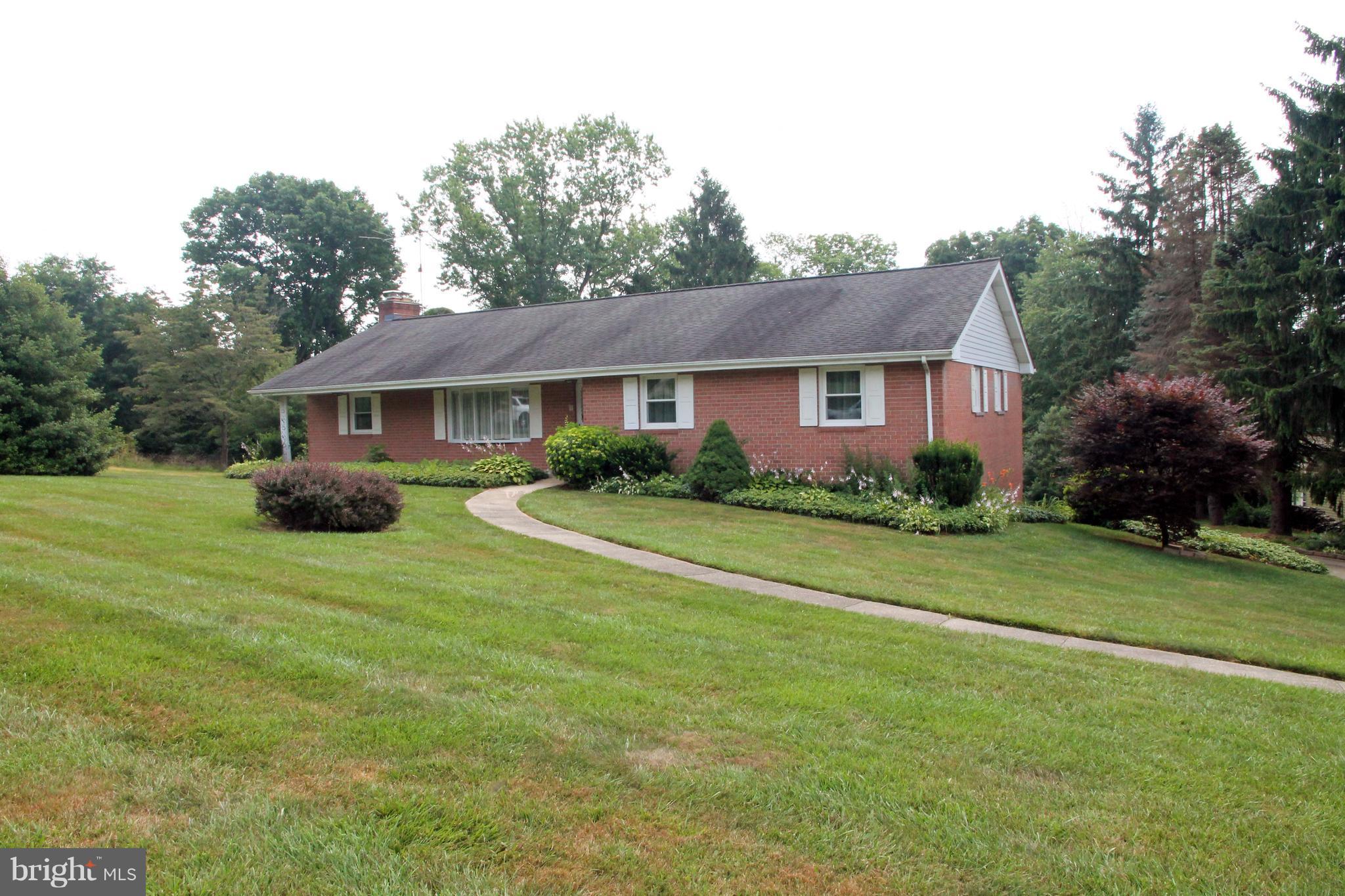 BROOKHILL FARMS - Residential