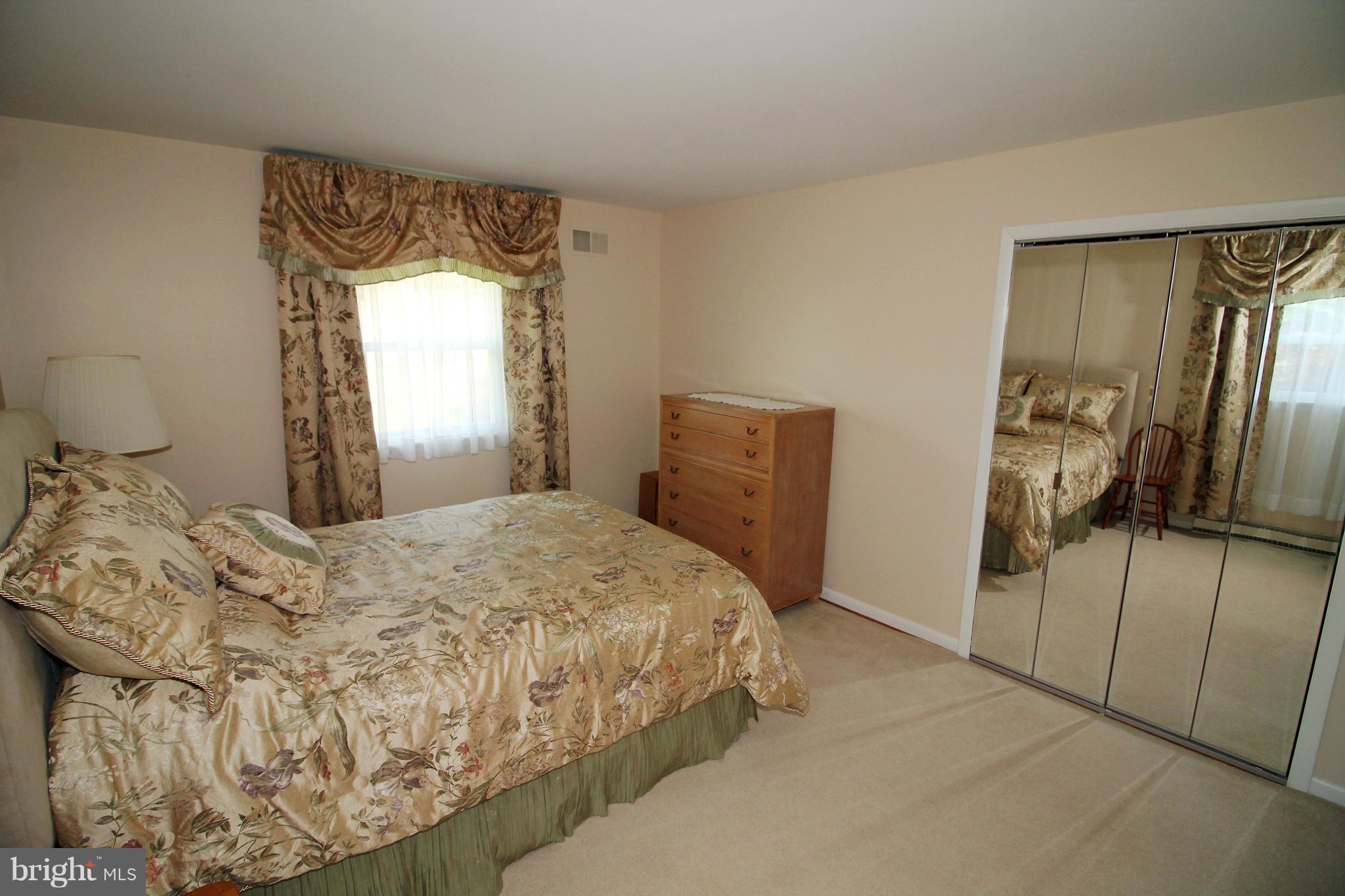 BROOKHILL FARMS - Residential