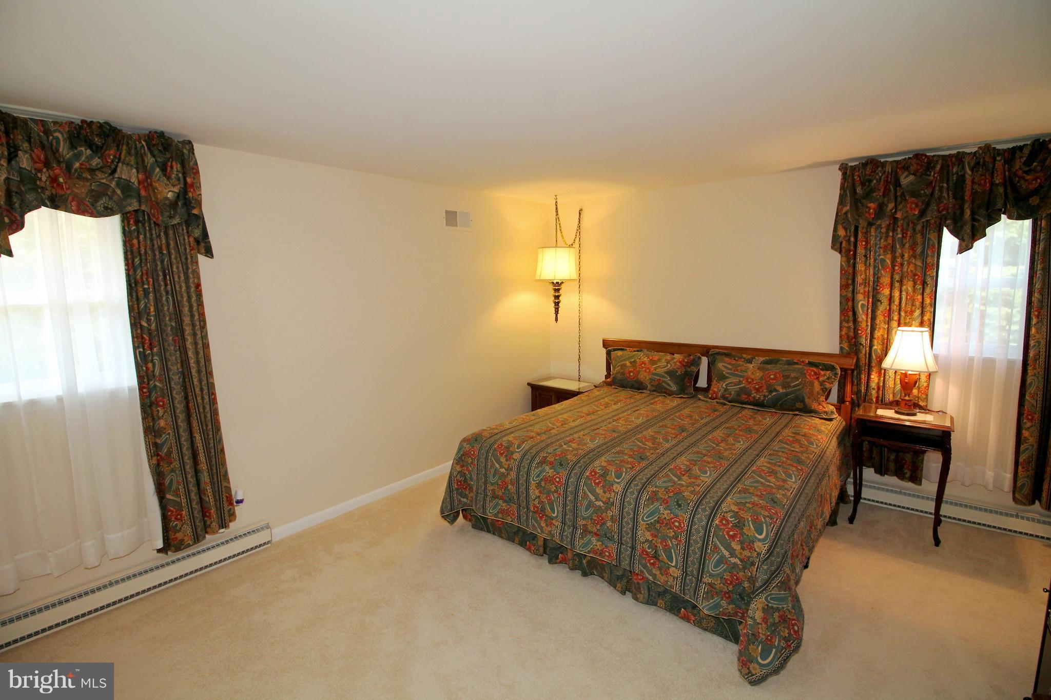 BROOKHILL FARMS - Residential