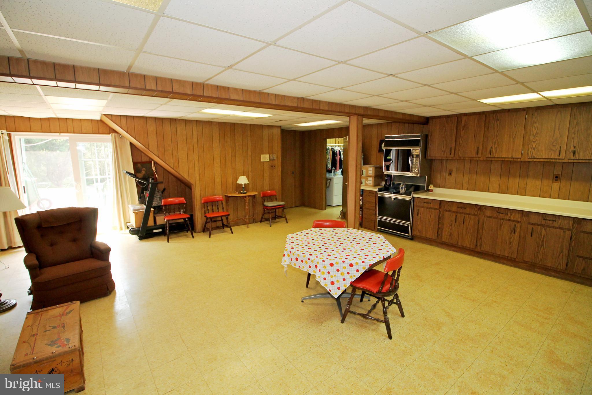 BROOKHILL FARMS - Residential