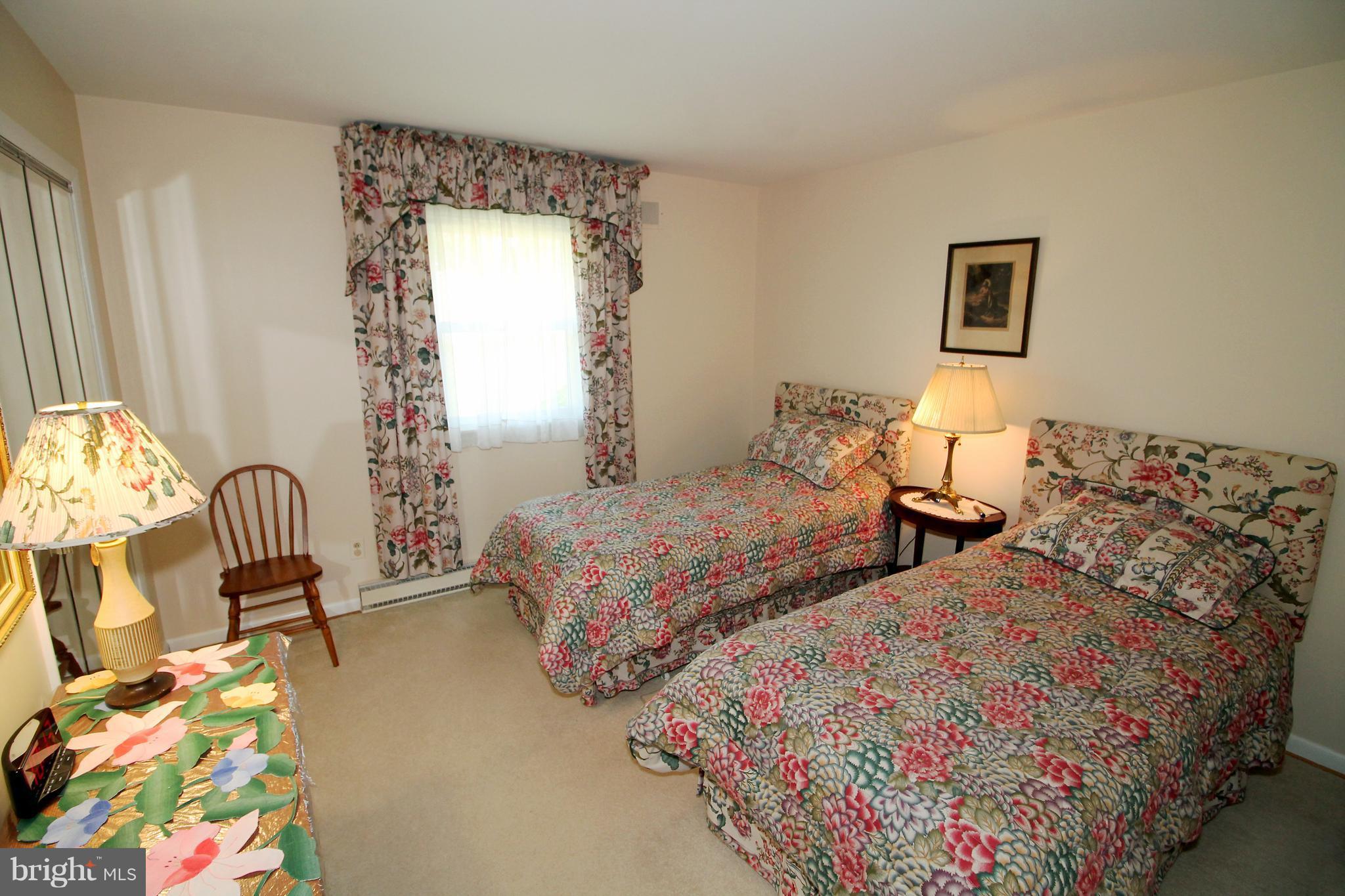 BROOKHILL FARMS - Residential