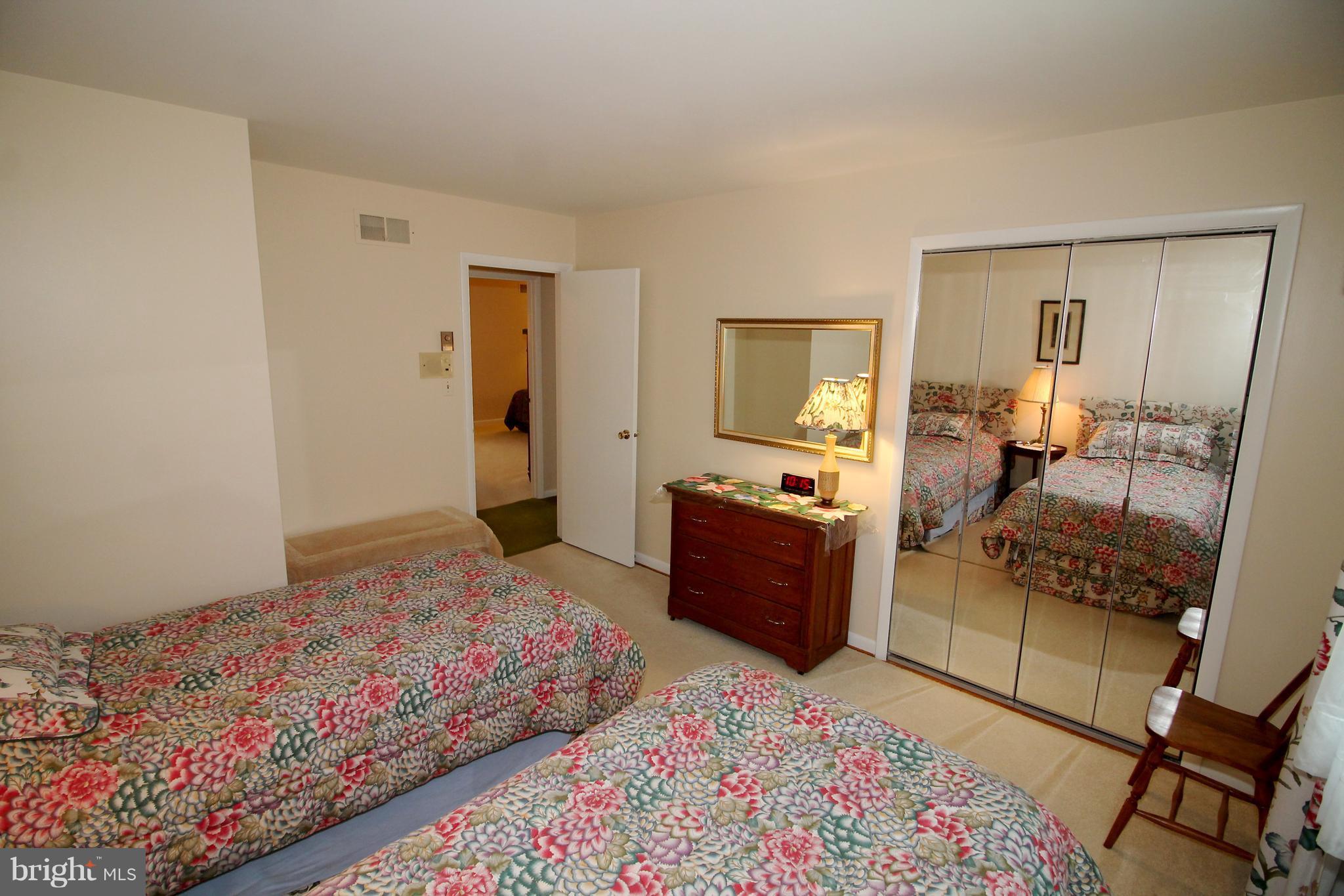 BROOKHILL FARMS - Residential