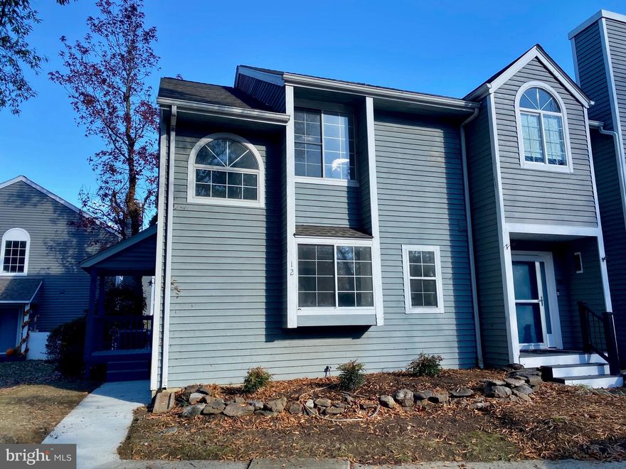 *****LEASING INCENTIVE***** Qualified and accepted applicant must have lease start date by December 20, 2024 to receive $1,000 rental credit off February 2025 rent.
Introducing a charming end unit townhome in Annapolis, MD! This lovely home features 2 bedrooms, each with their own private ensuite bathroom, perfect for added privacy and convenience. The updated kitchen boasts new appliances, while the bathrooms have also been recently renovated. Enjoy the cozy ambiance of a wood burning fireplace in the living room. The convenience of having the washer and dryer on the same floor as the bedrooms makes laundry day a breeze. With a large unfinished basement, there is ample storage space for all your belongings. Don't miss out on the opportunity to make this beautiful townhome your new home sweet home!

This is a nonsmoking unit. Small pets considered on a case-by-case basis.