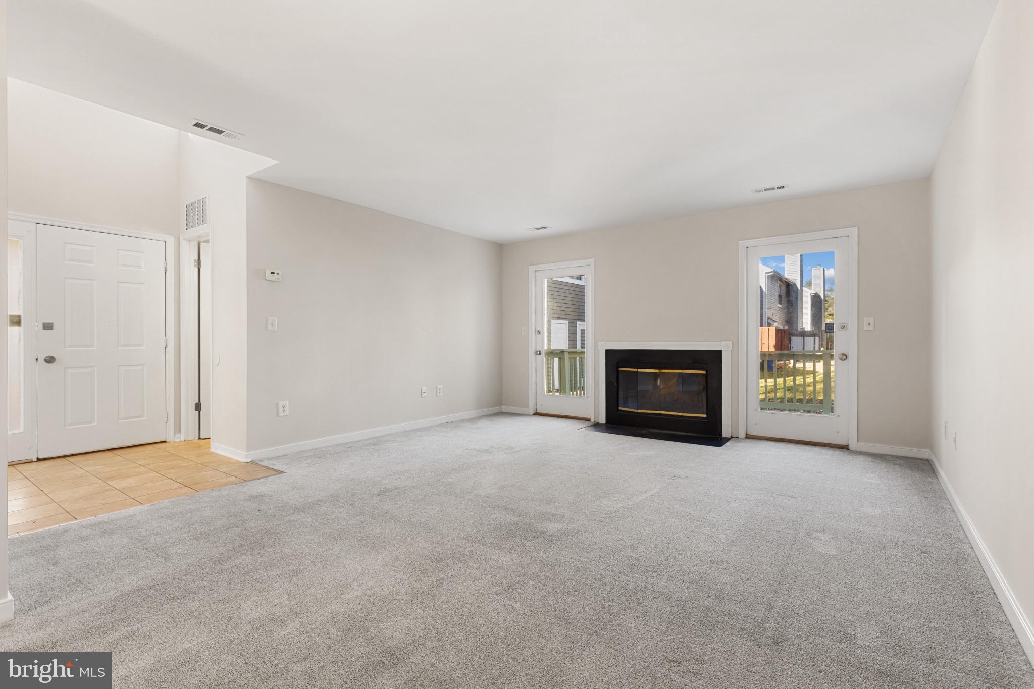EDGEWOOD GREEN - Residential Lease