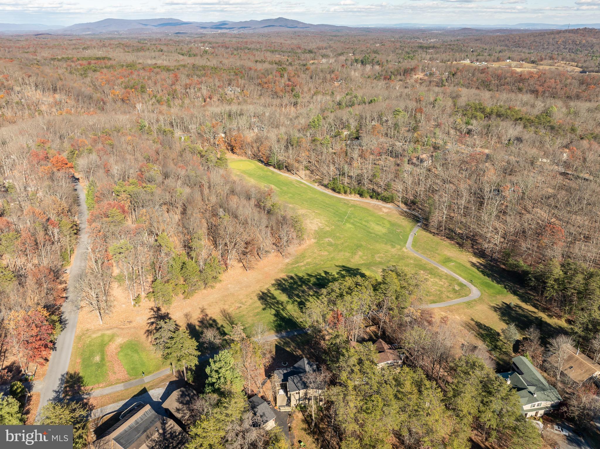 THE WOODS - Residential