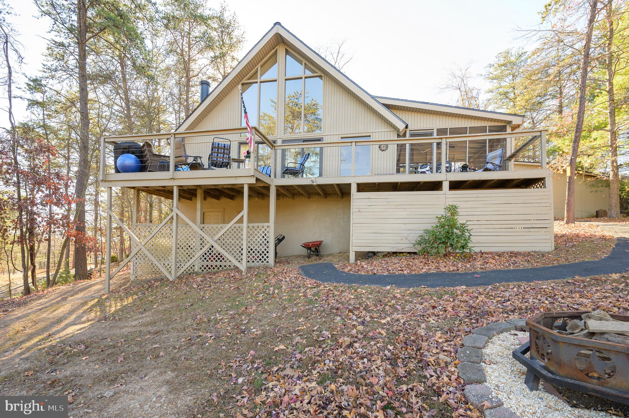 THE WOODS - Residential