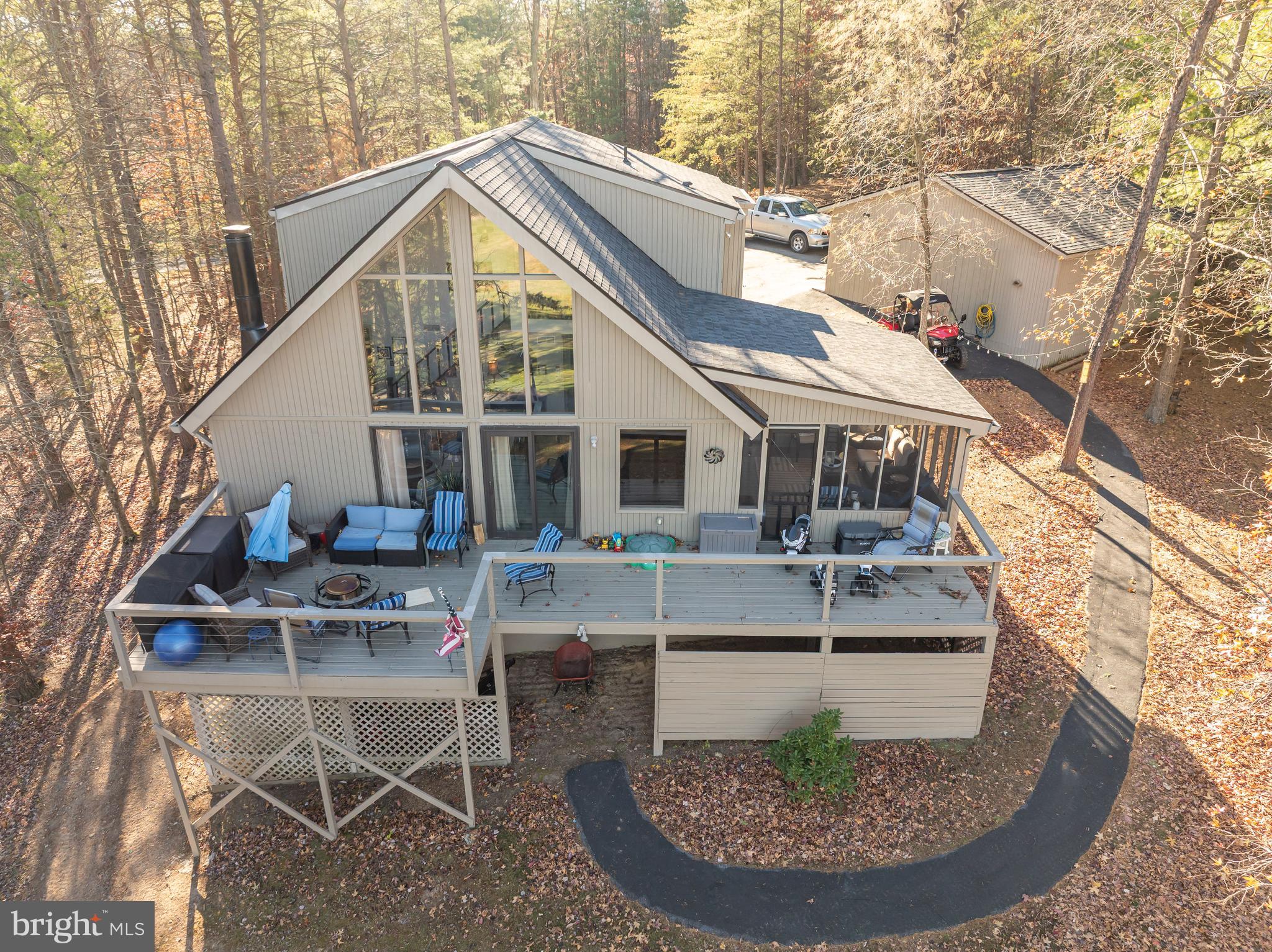 THE WOODS - Residential