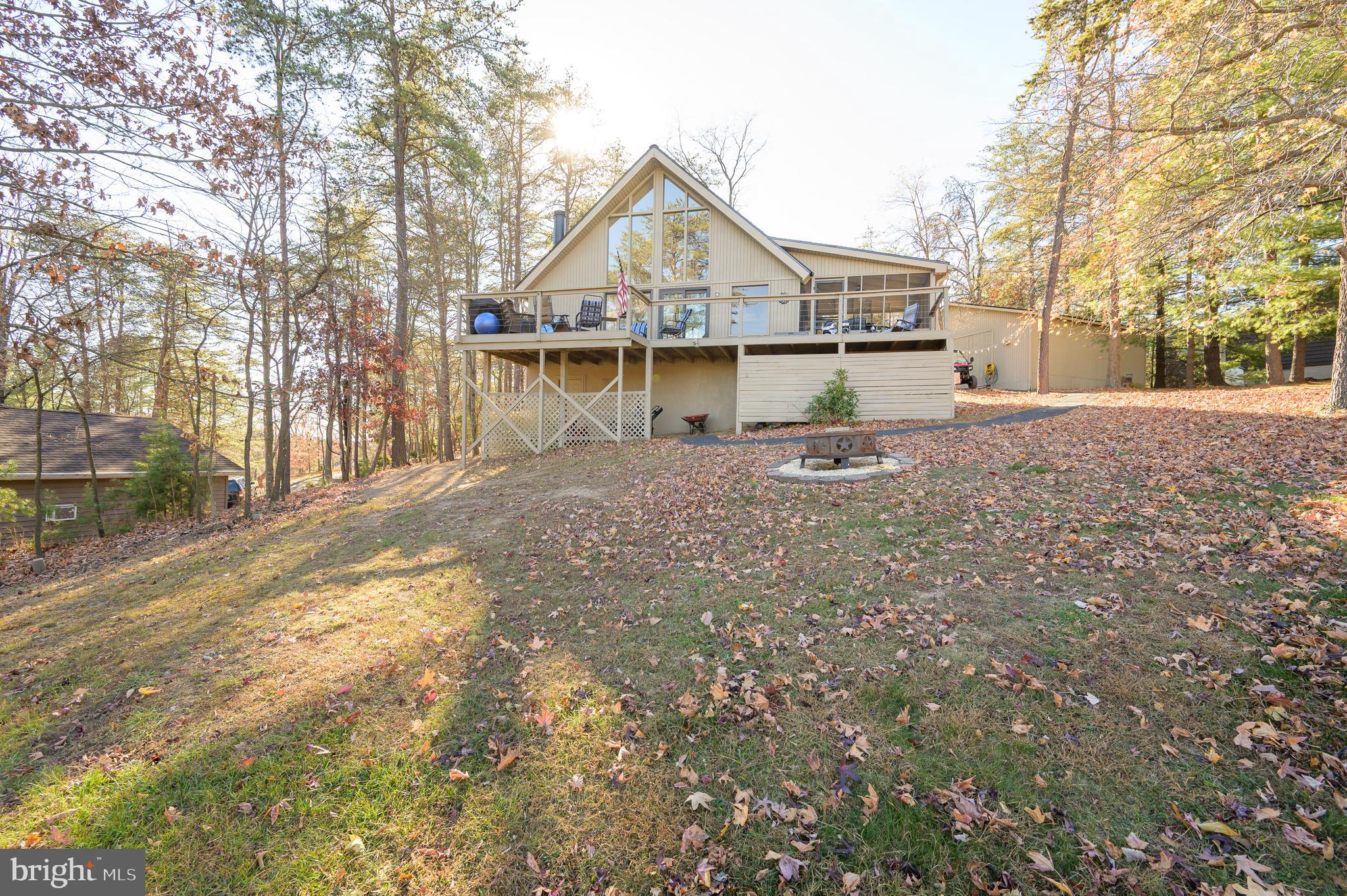 THE WOODS - Residential