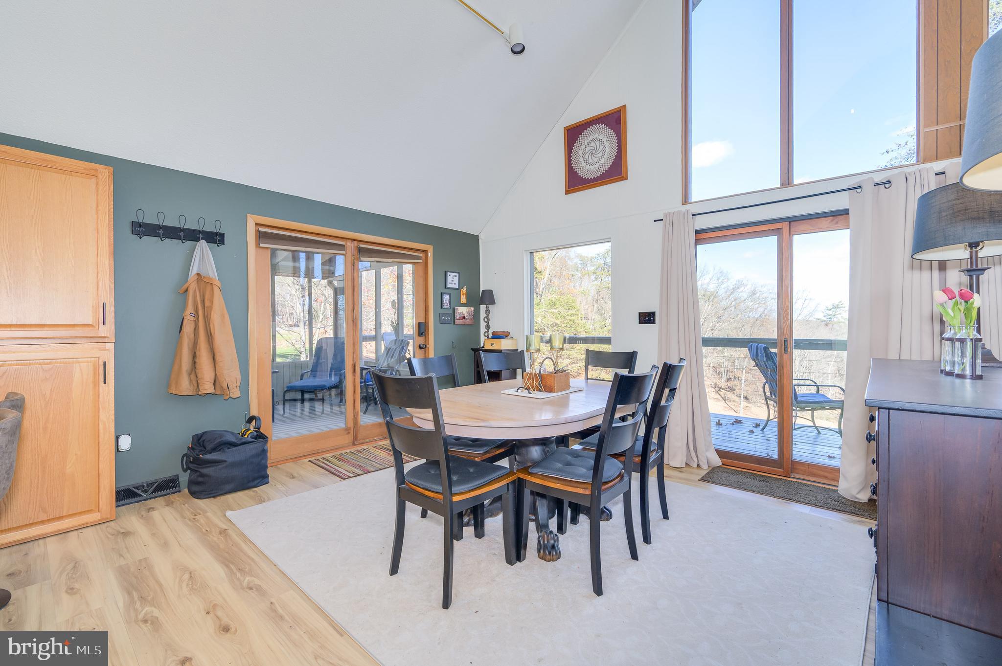 THE WOODS - Residential