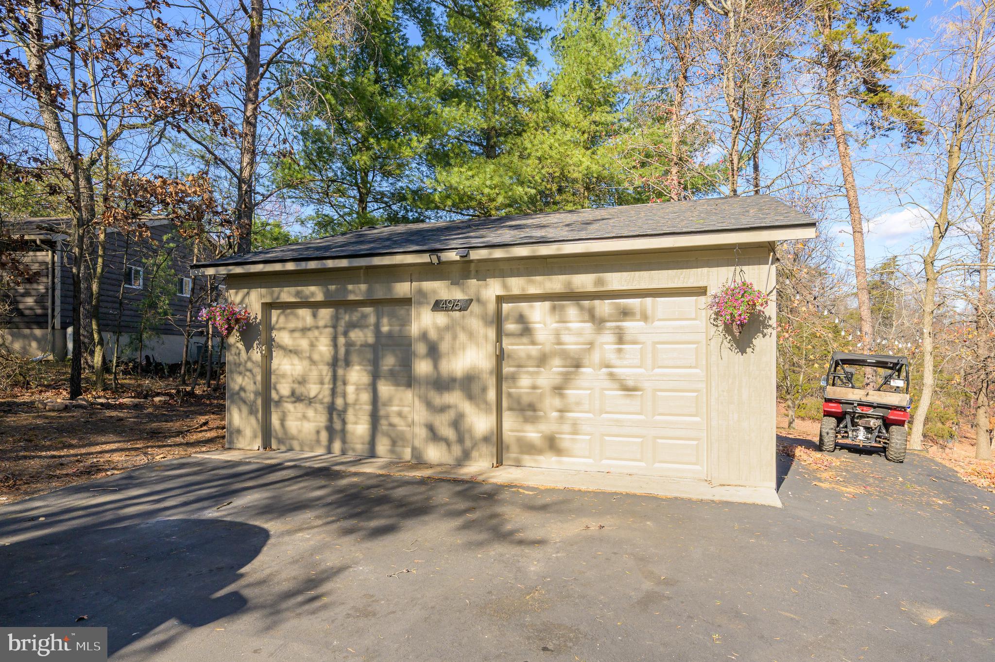 THE WOODS - Residential