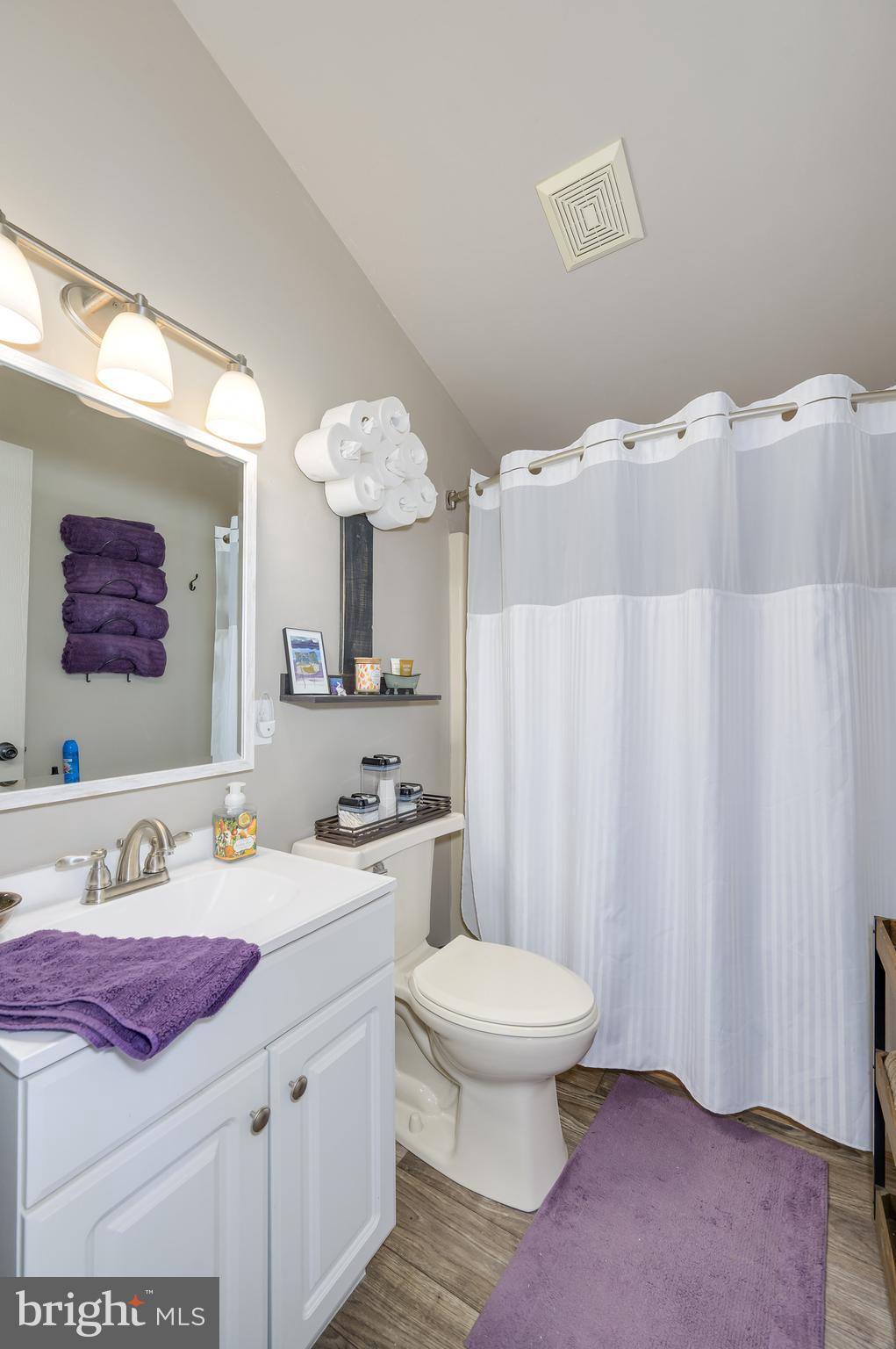 THE WOODS - Residential