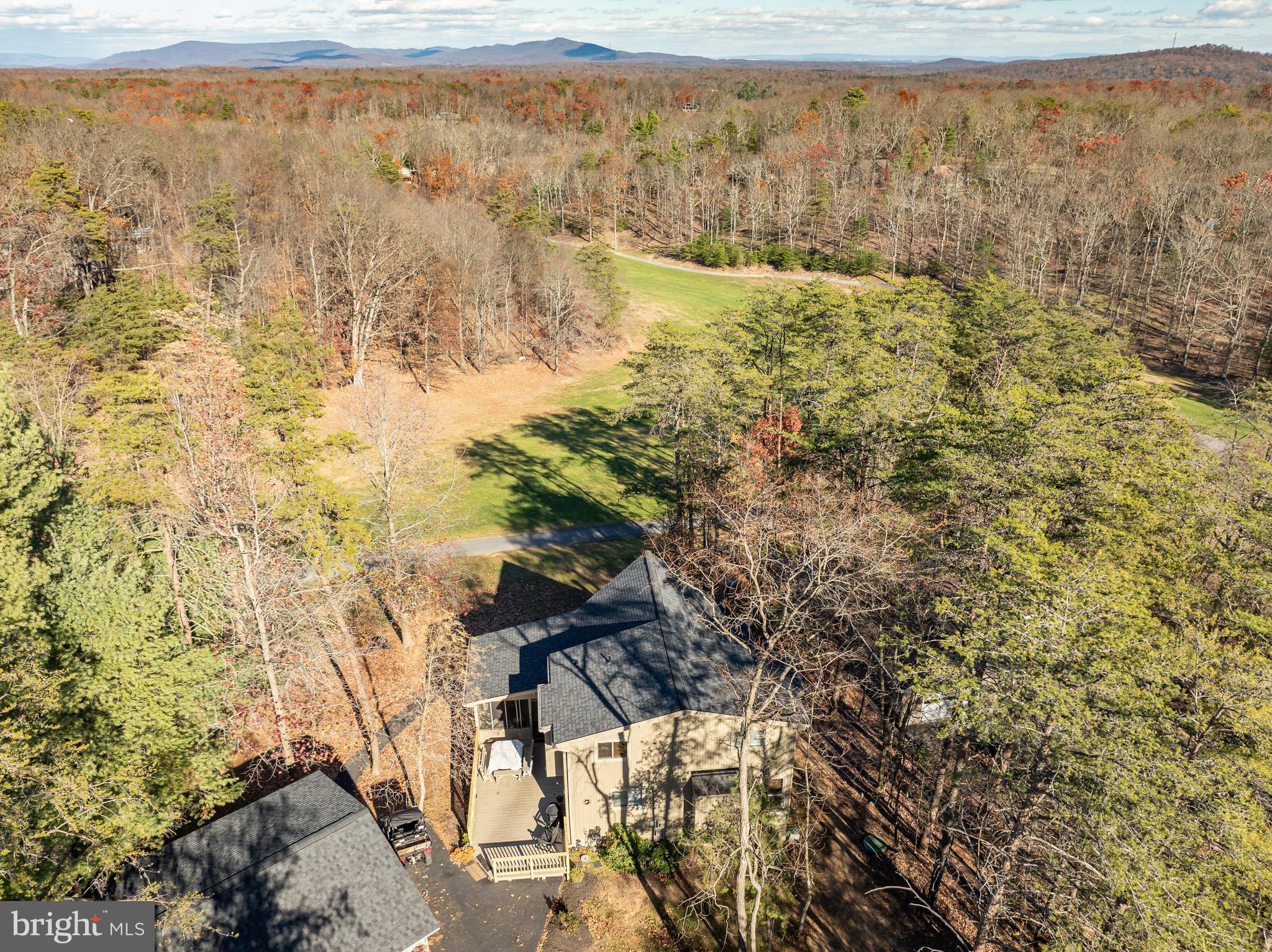 THE WOODS - Residential