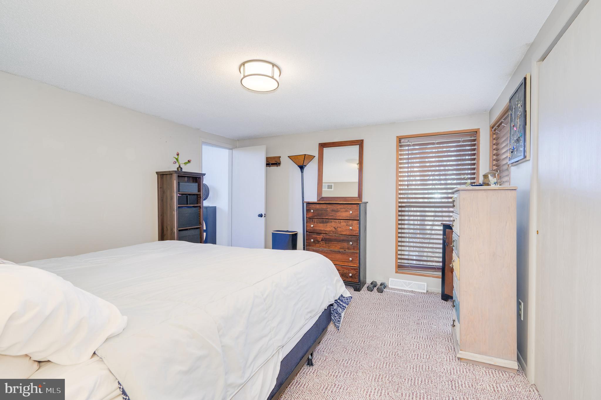 THE WOODS - Residential