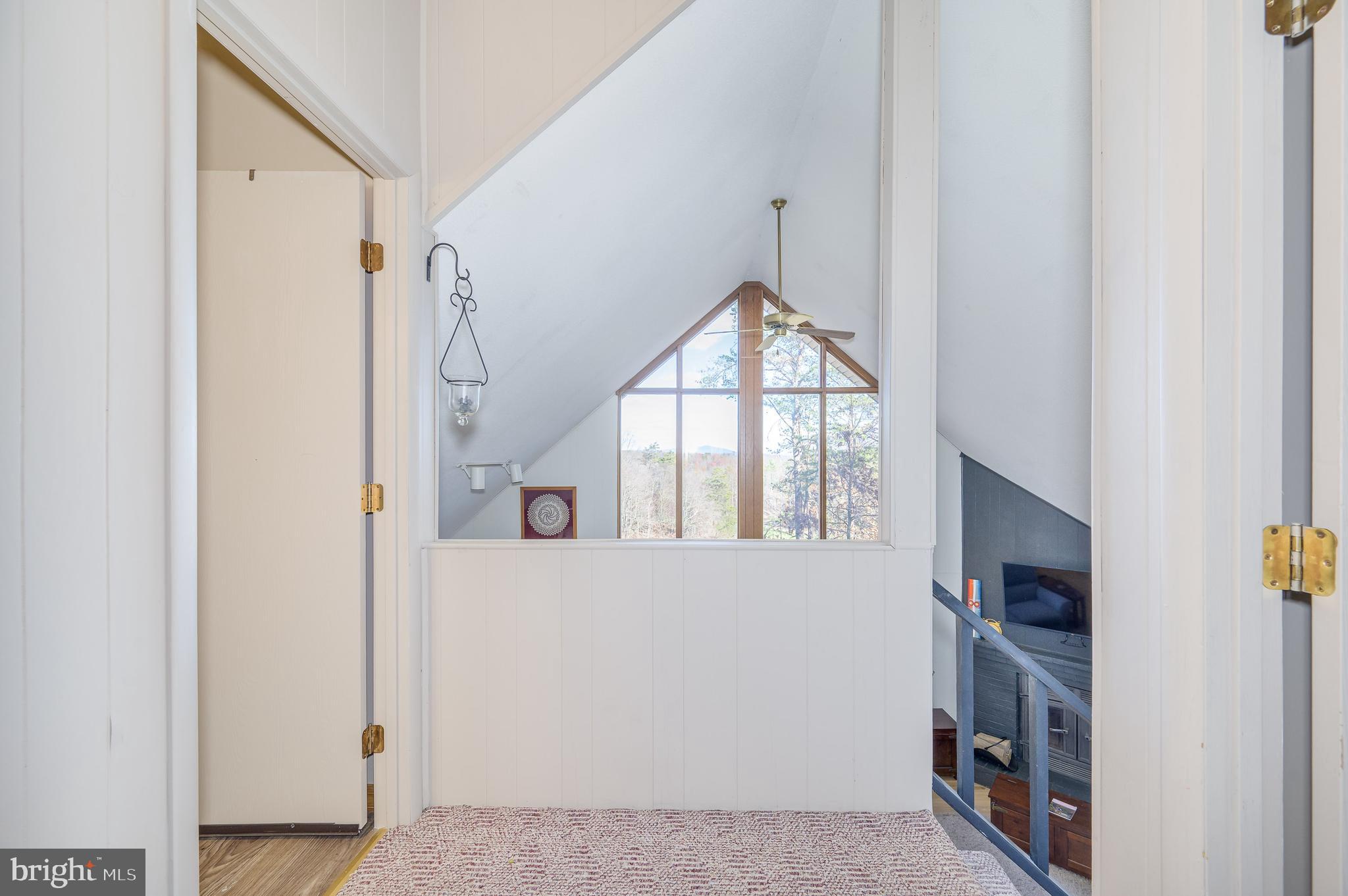 THE WOODS - Residential