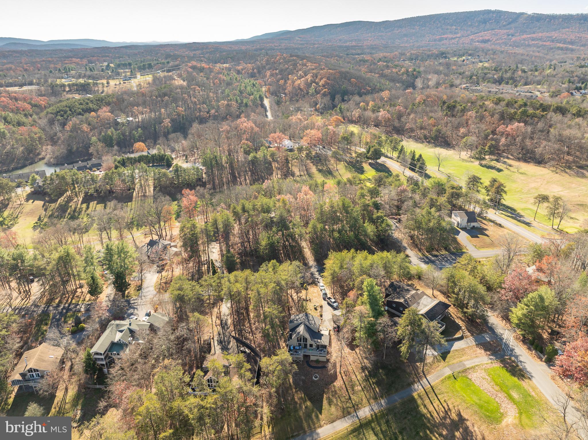 THE WOODS - Residential