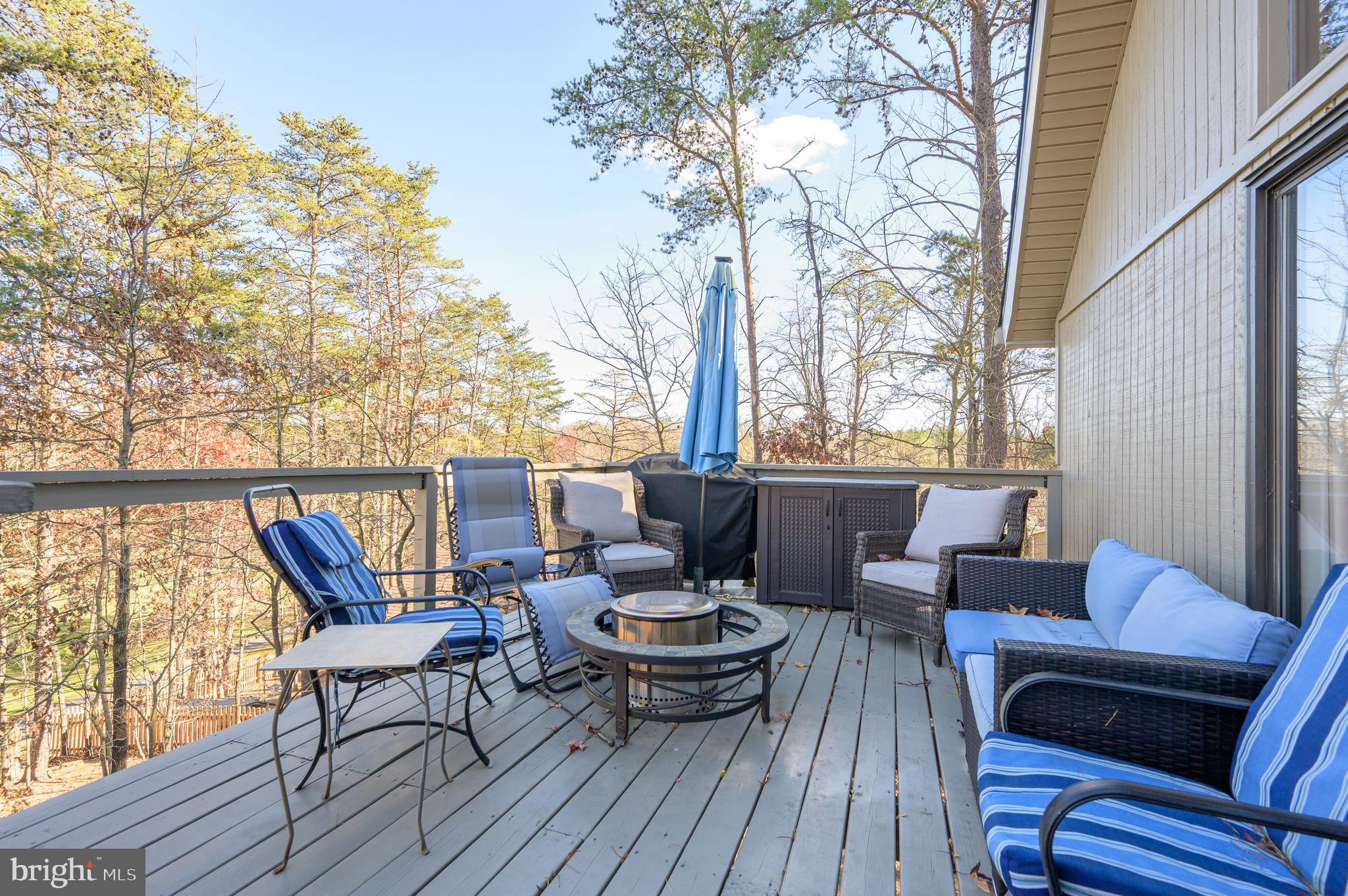 THE WOODS - Residential