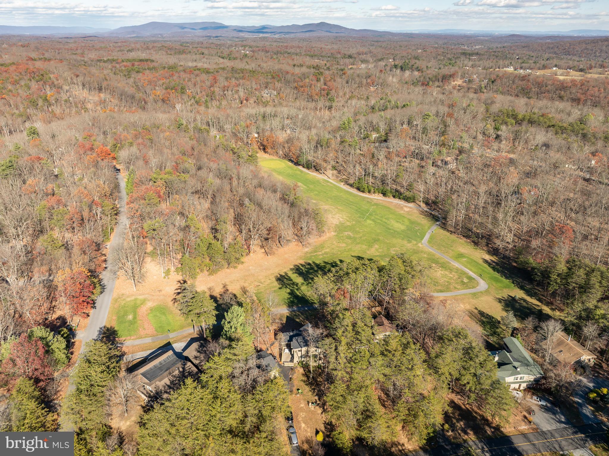 THE WOODS - Residential