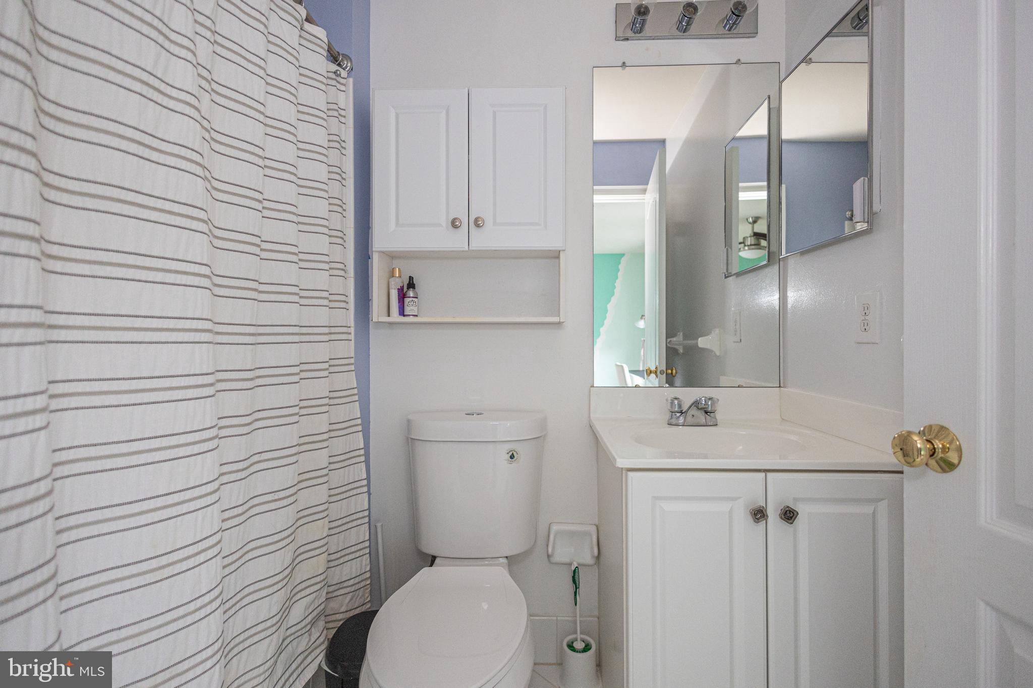 UPPER MOUNTAIN ESTS - Residential