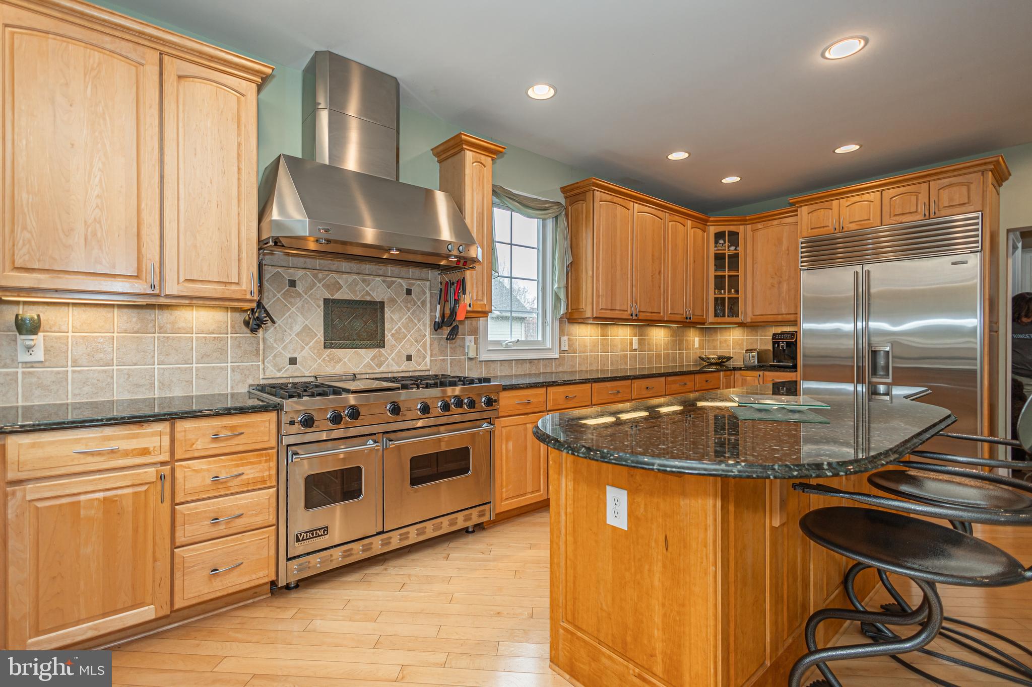 UPPER MOUNTAIN ESTS - Residential