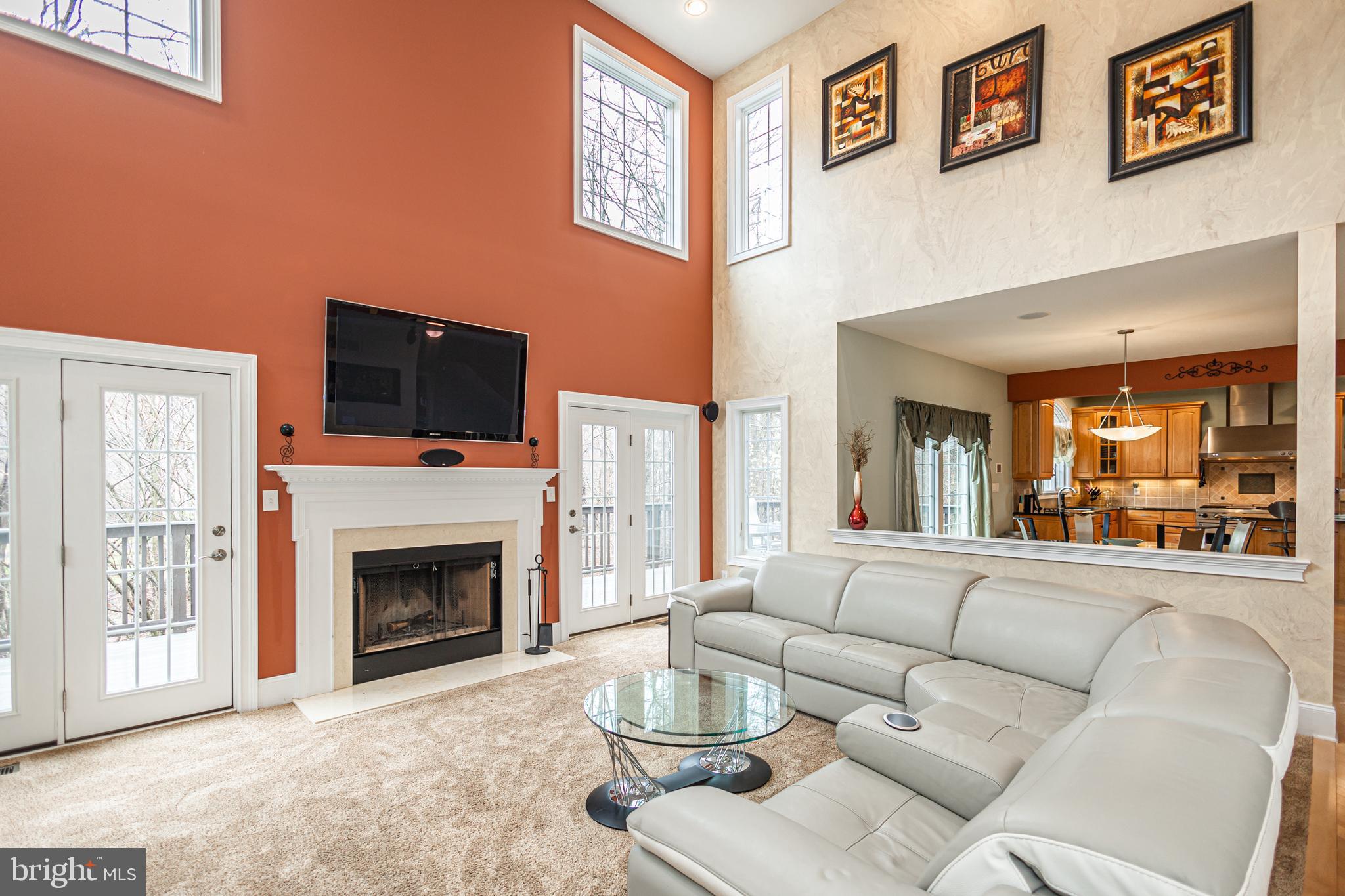 UPPER MOUNTAIN ESTS - Residential