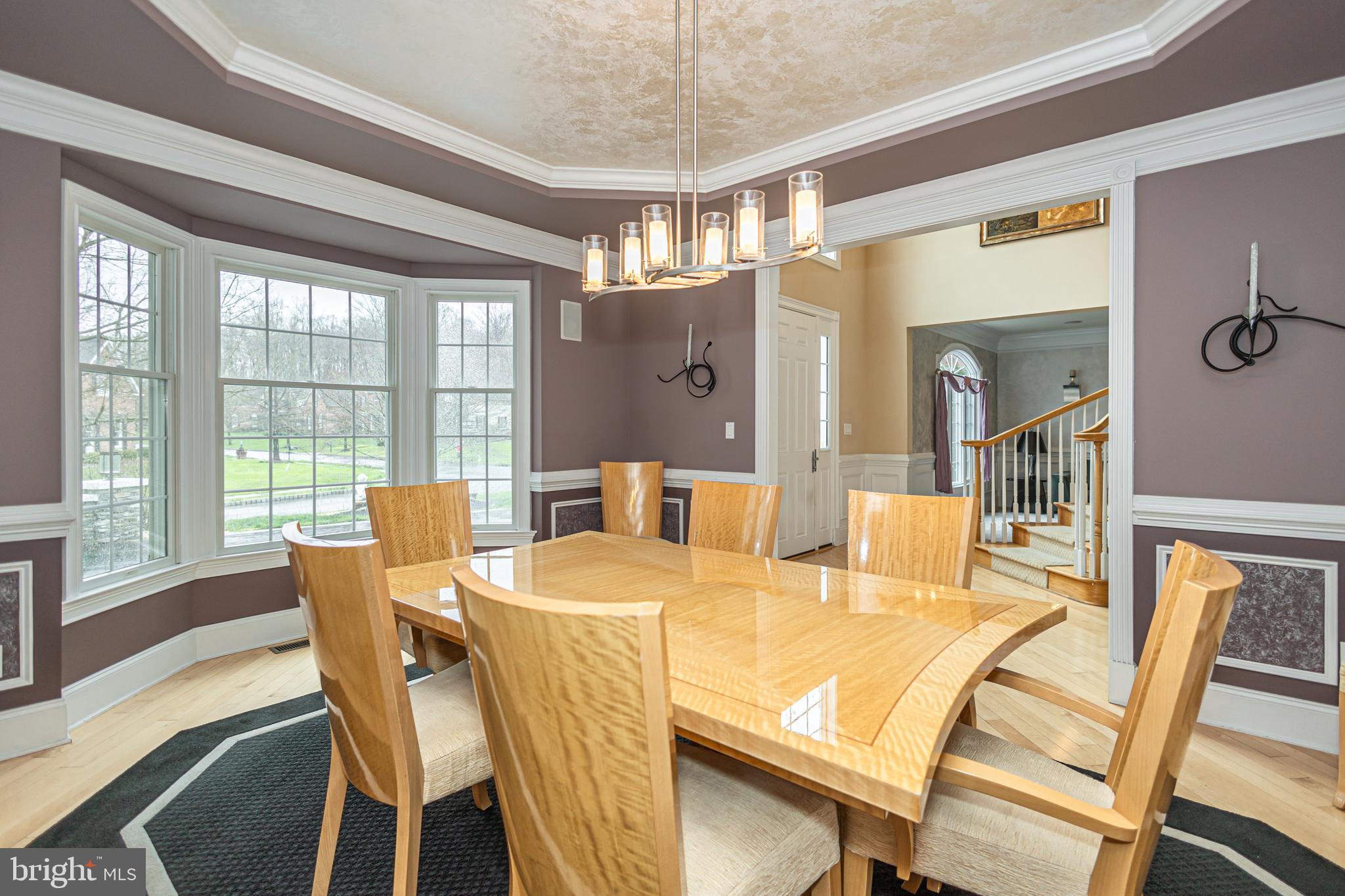 UPPER MOUNTAIN ESTS - Residential