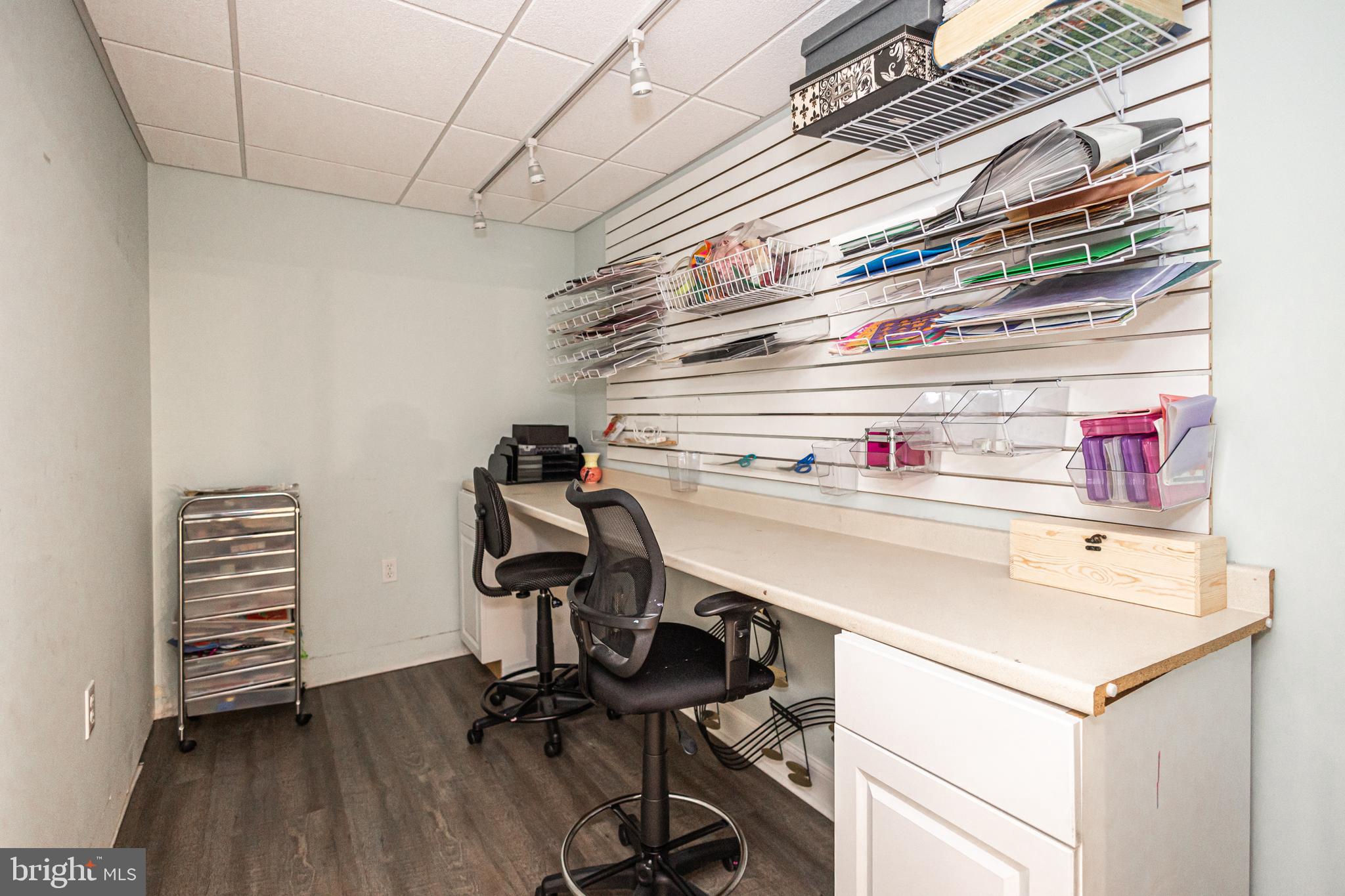 UPPER MOUNTAIN ESTS - Residential